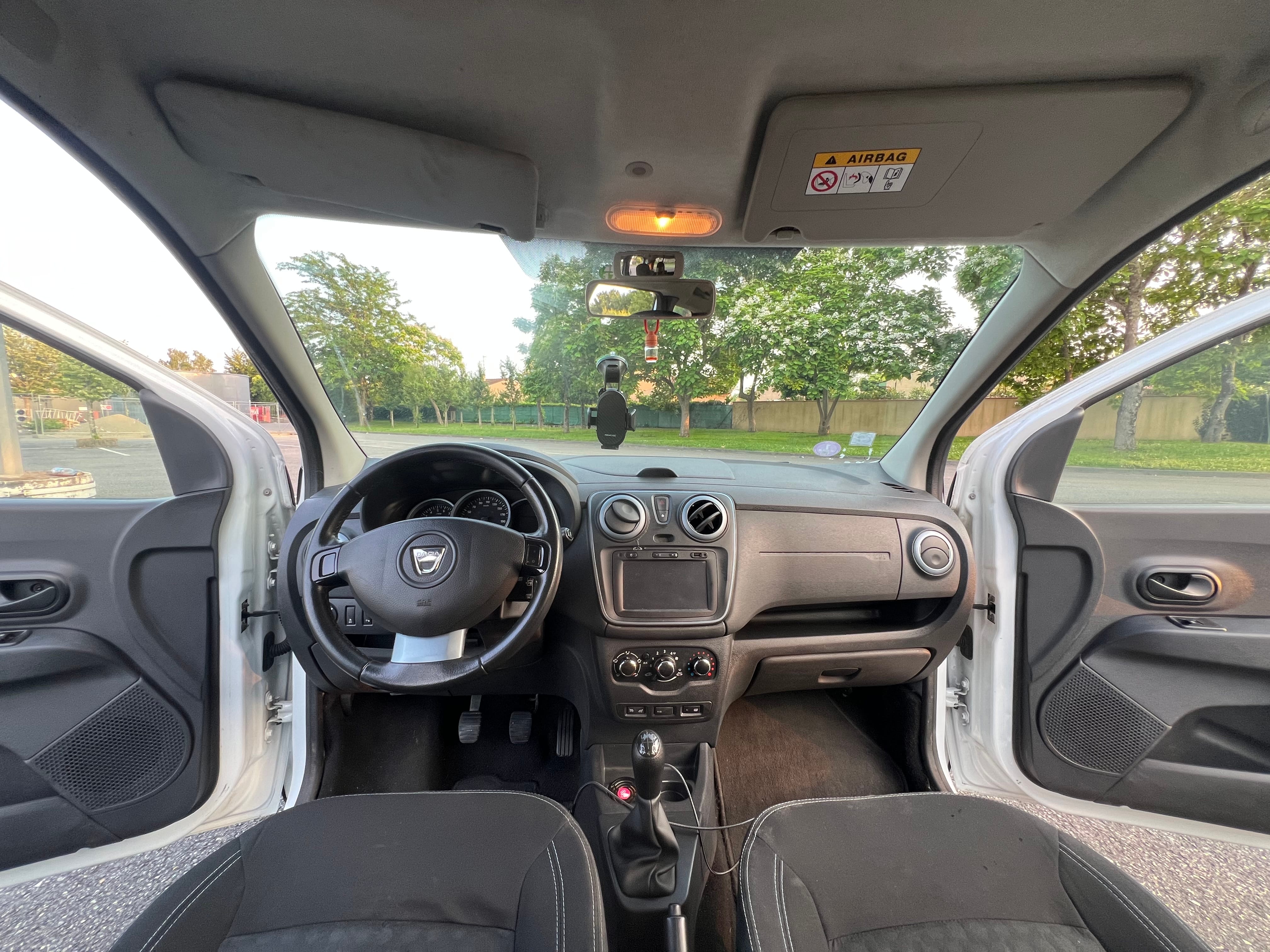 Dacia Lodgy Stepway met Cruise control