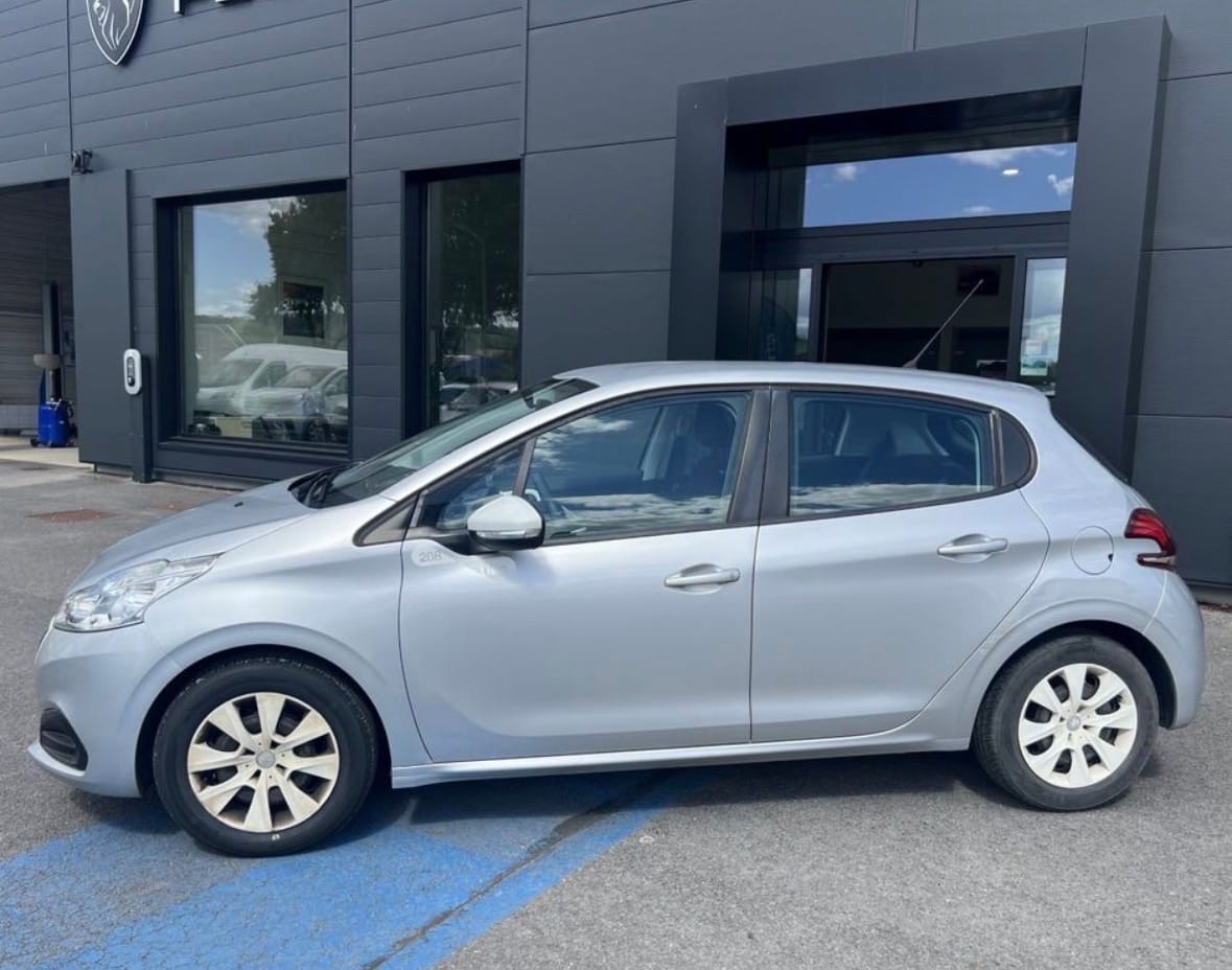 Peugeot 208 avec Climatisation
