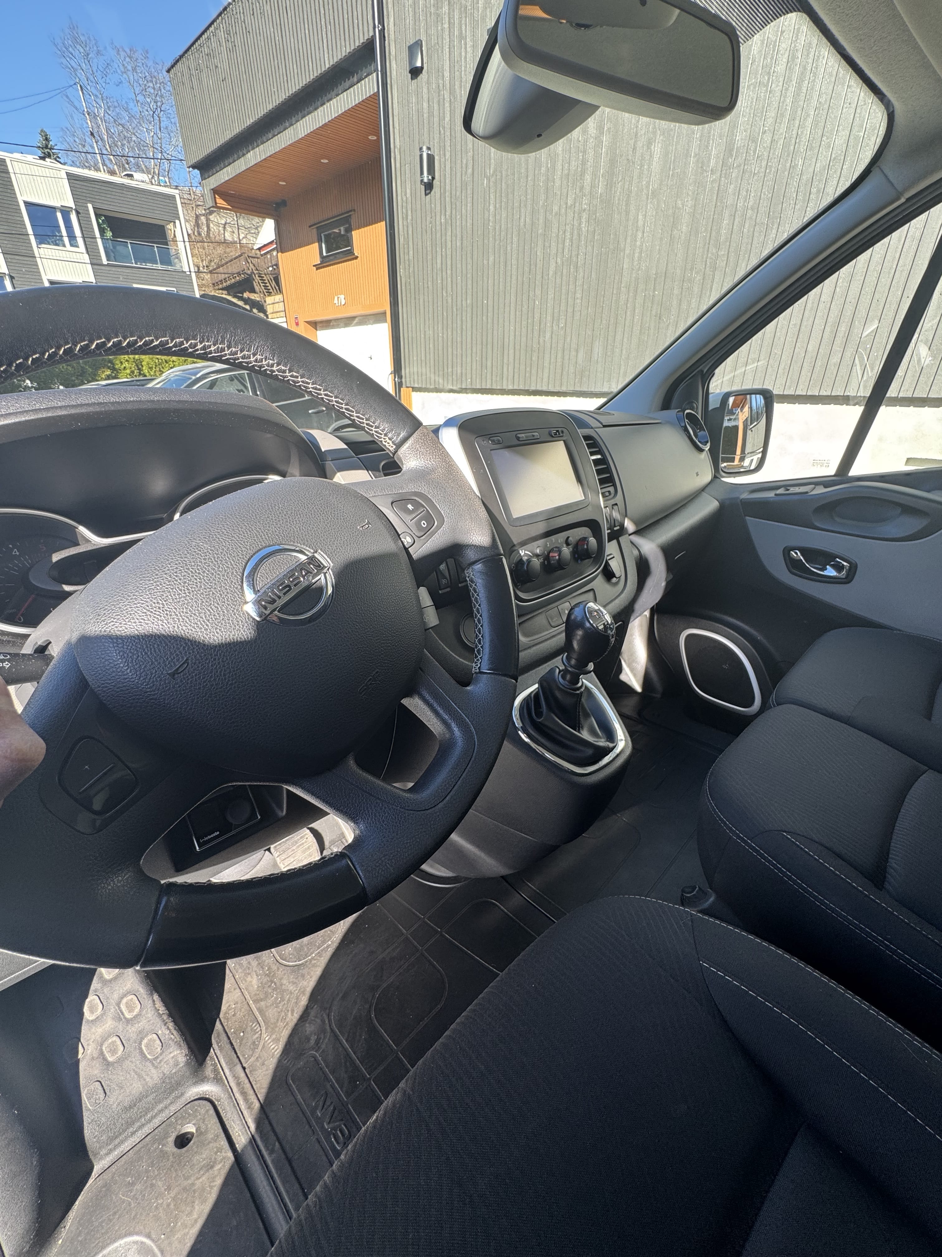 Nissan NV300 med GPS