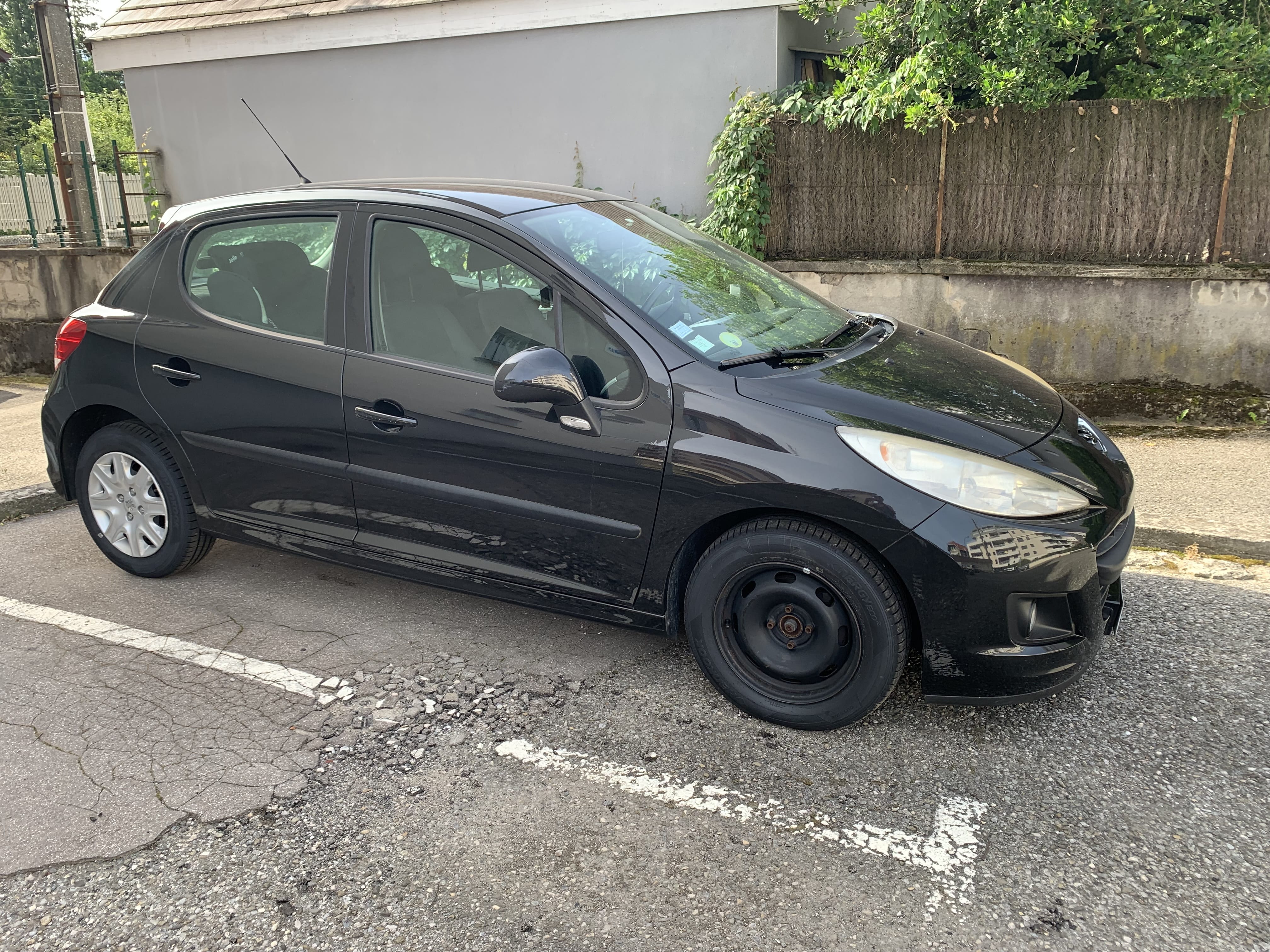 Peugeot 207 1.4 HDI avec Siège bébé
