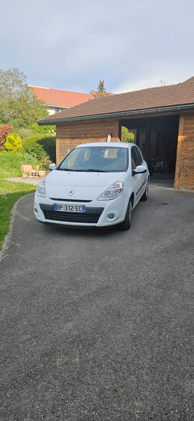 Renault Clio, 2011, Essence 95