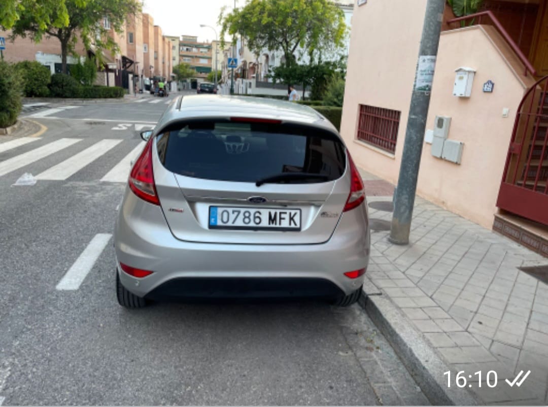 Ford Fiesta con Silla infantil