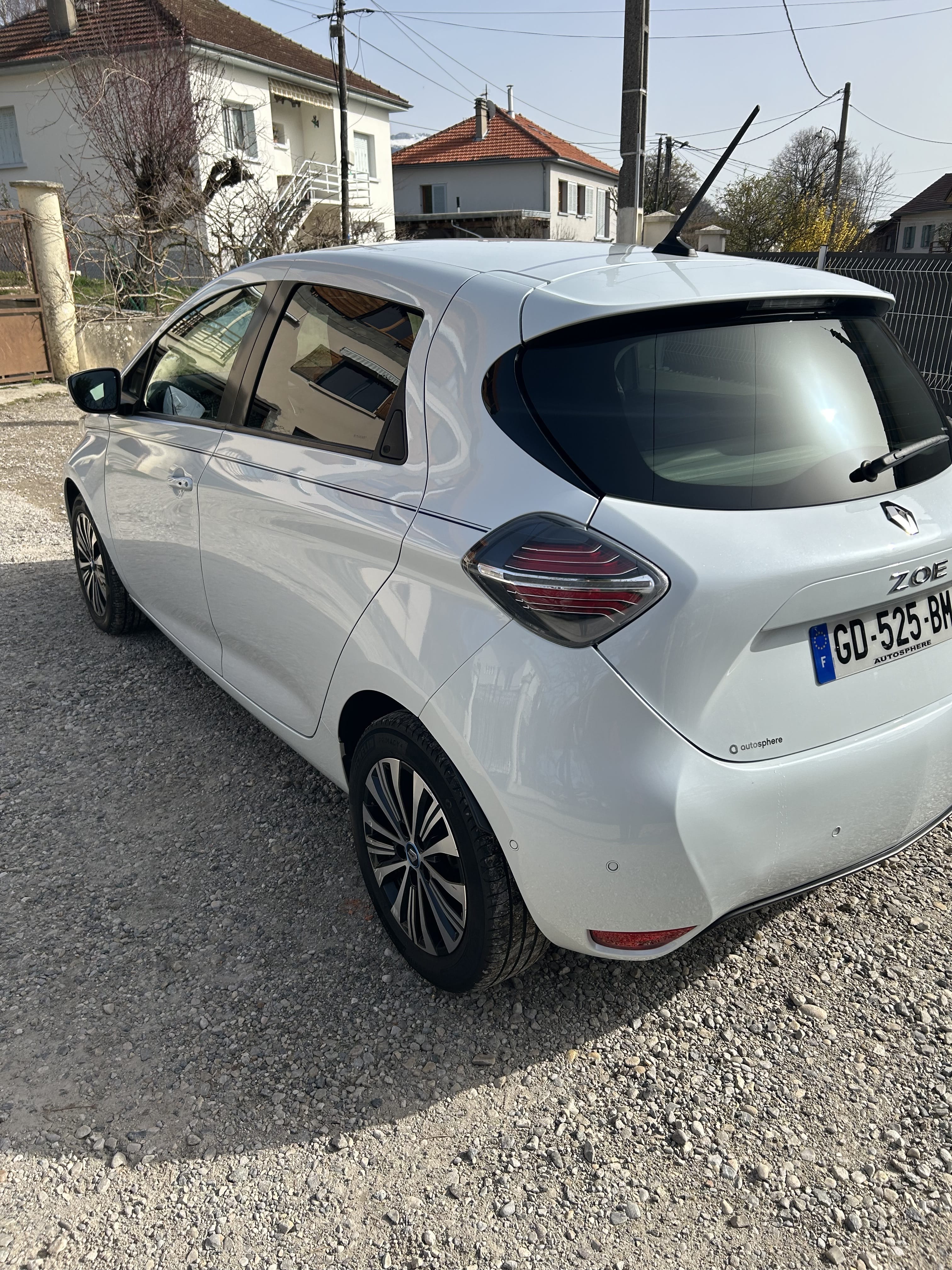 Renault ZOE avec GPS