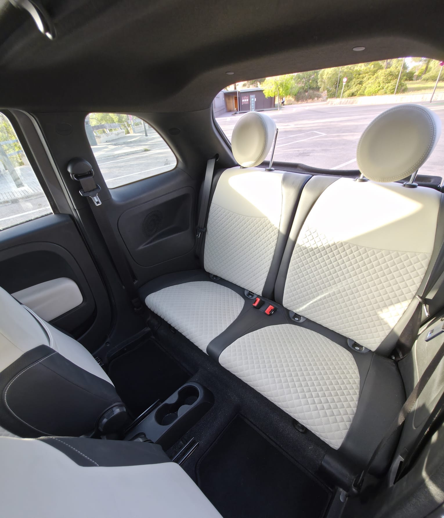 Fiat 500 1.2 Mild Hybrid con Apple CarPlay