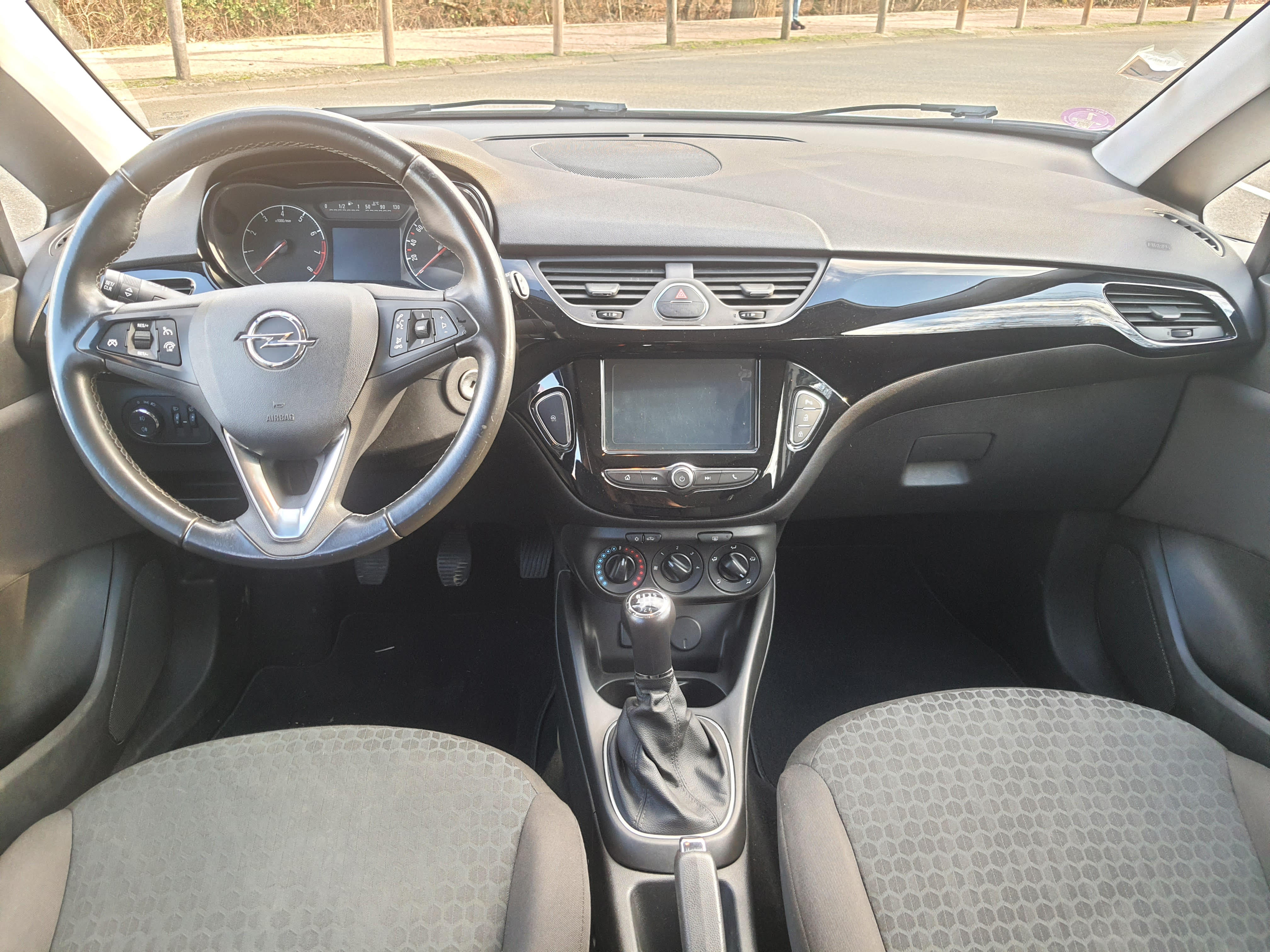 Opel Corsa avec Régulateur de vitesse
