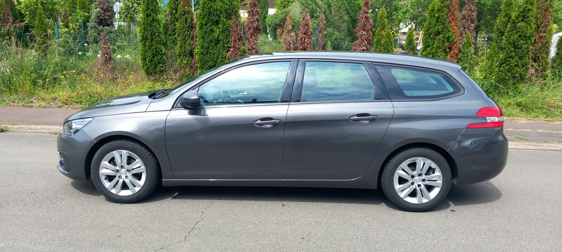 Peugeot 308 SW 1.5 Break Blue HDI 130 Allure 2019 avec Climatisation