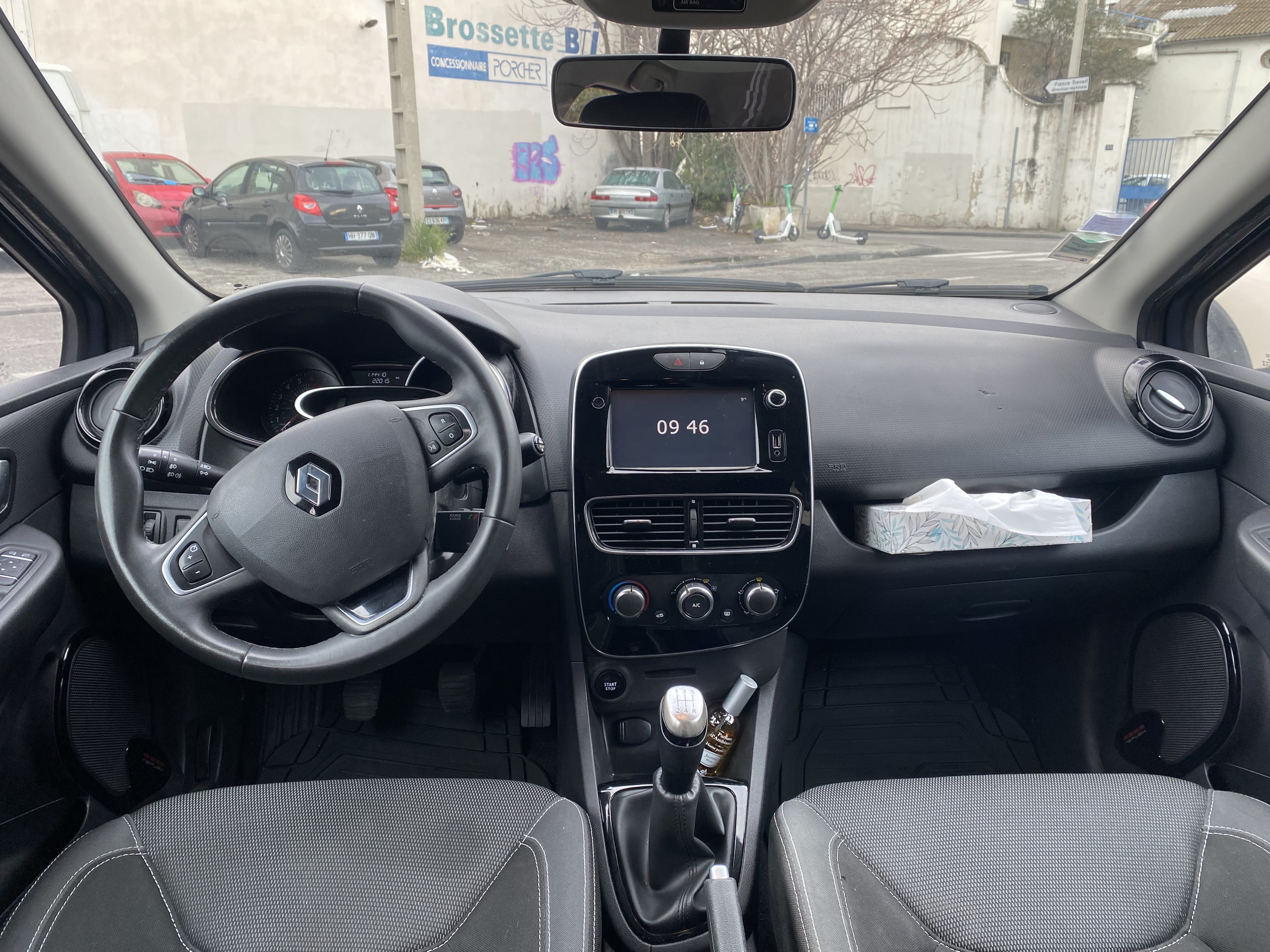 Renault Clio mit Navigationsgerät