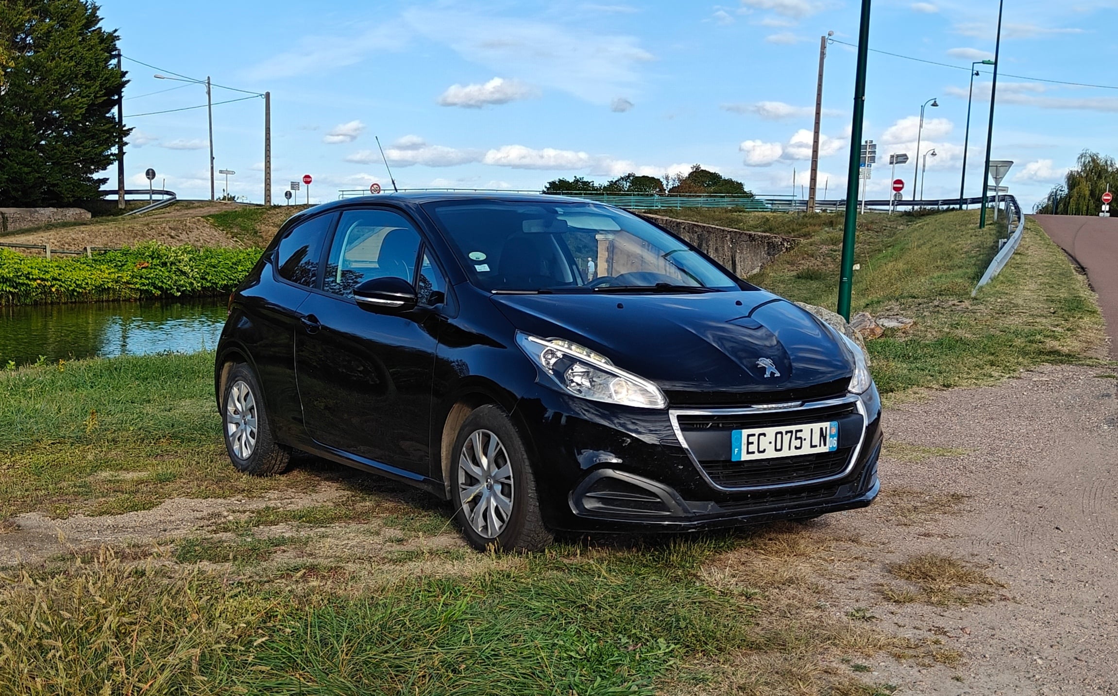 Peugeot 208, 2016, Diesel