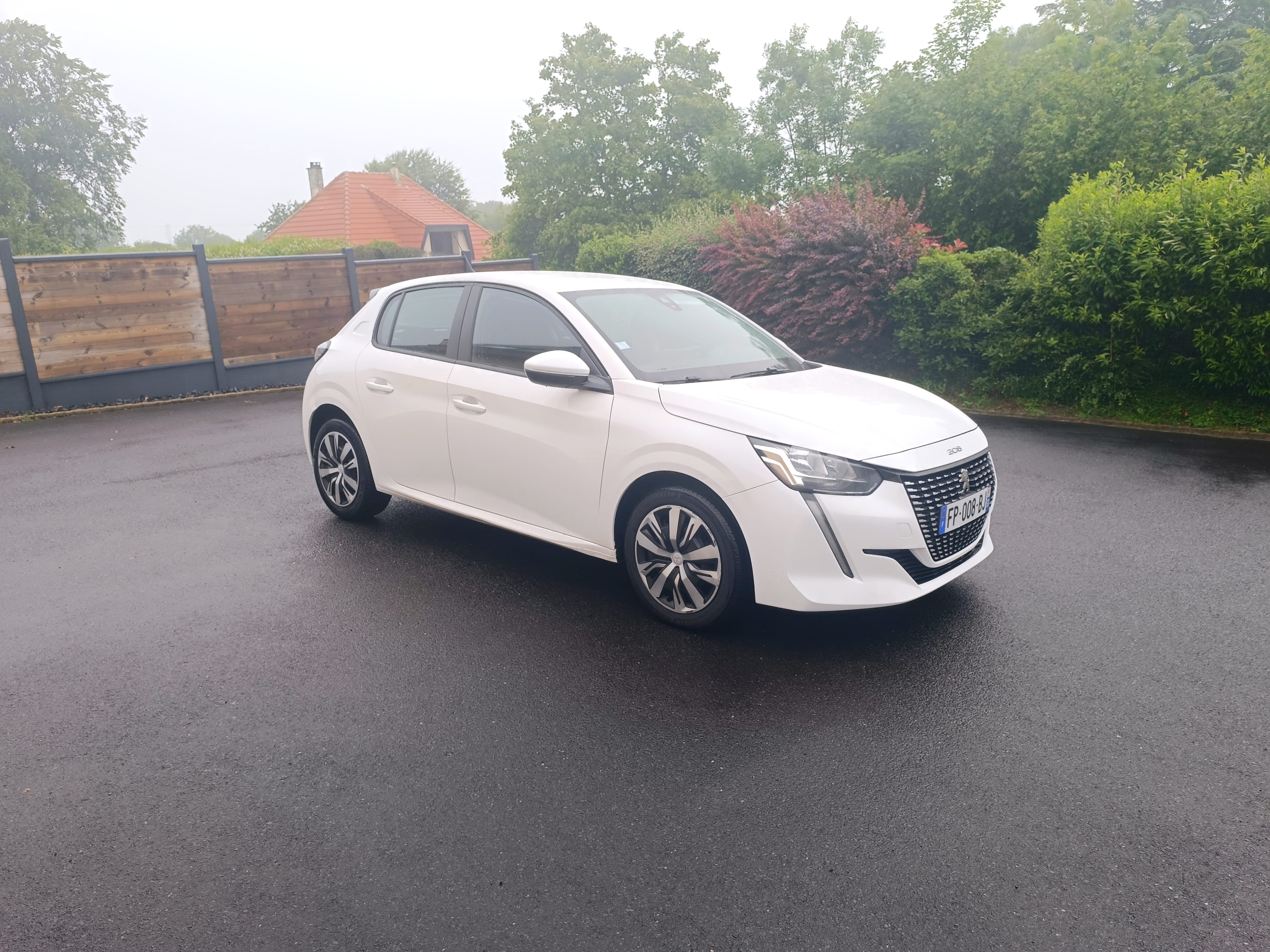 Peugeot 208, 2020, Essence 95