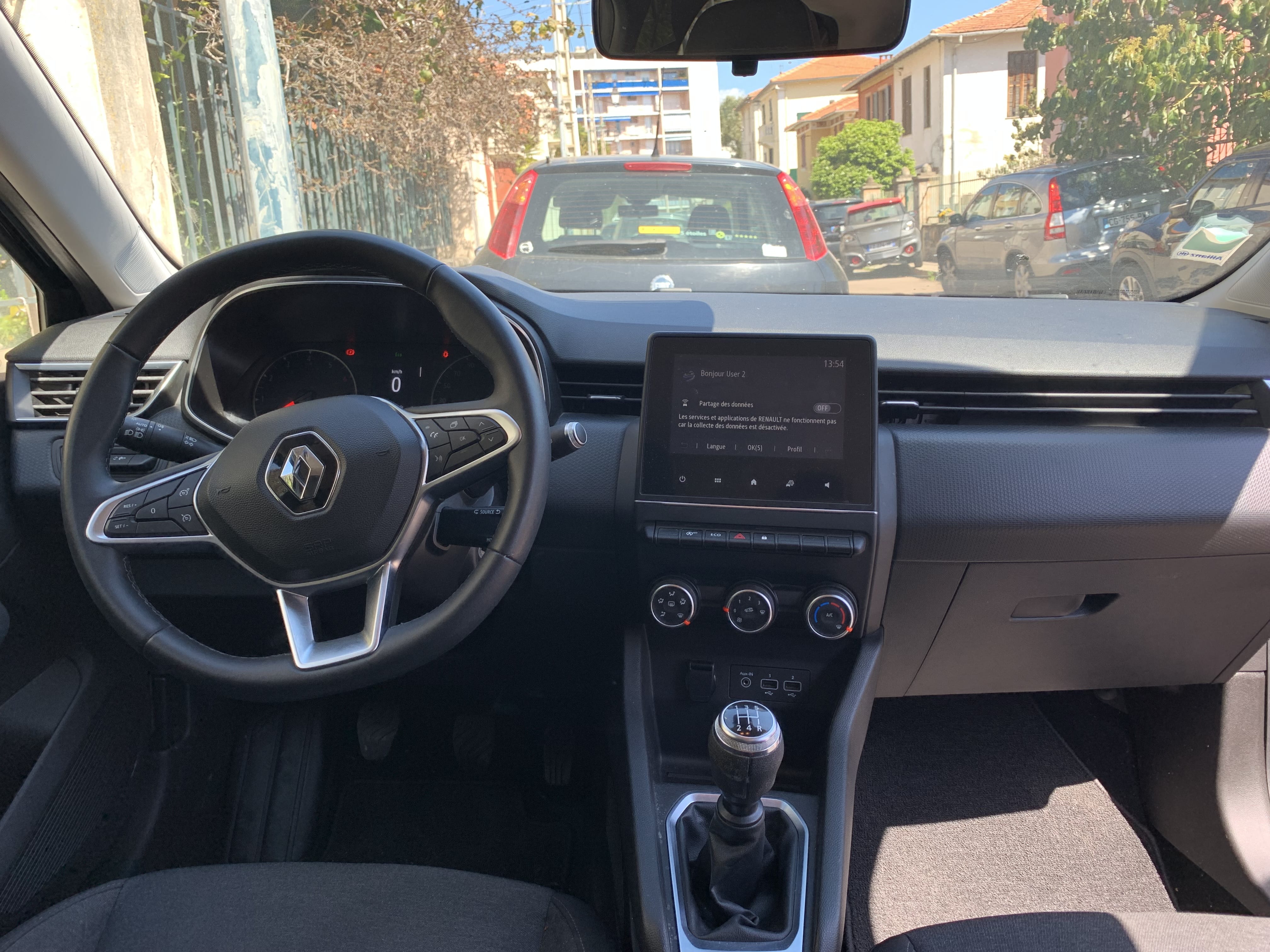 Renault Clio 1.0 TCE 100 ZEN mit Bluetooth-Audio