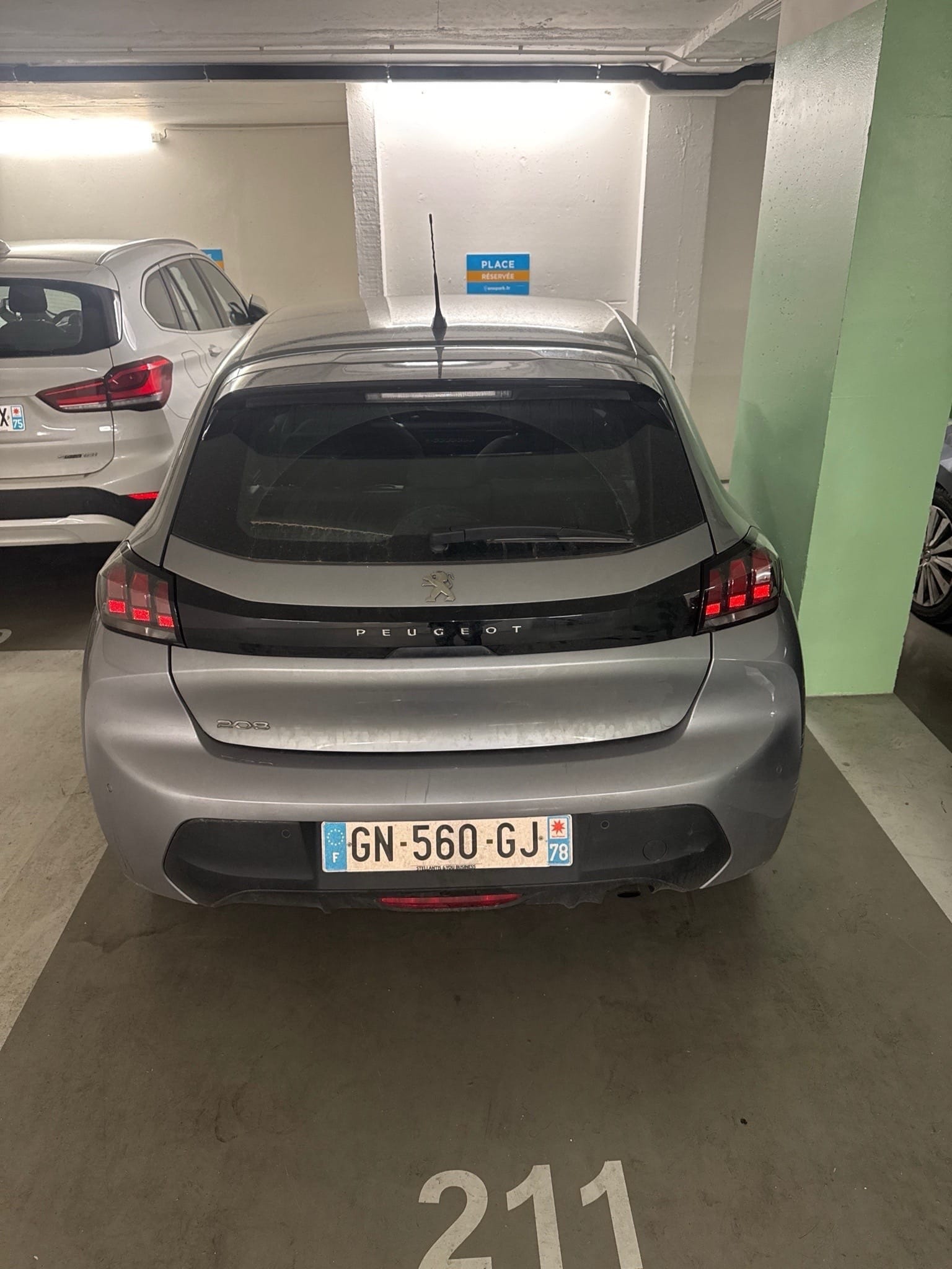 Peugeot 208 avec GPS