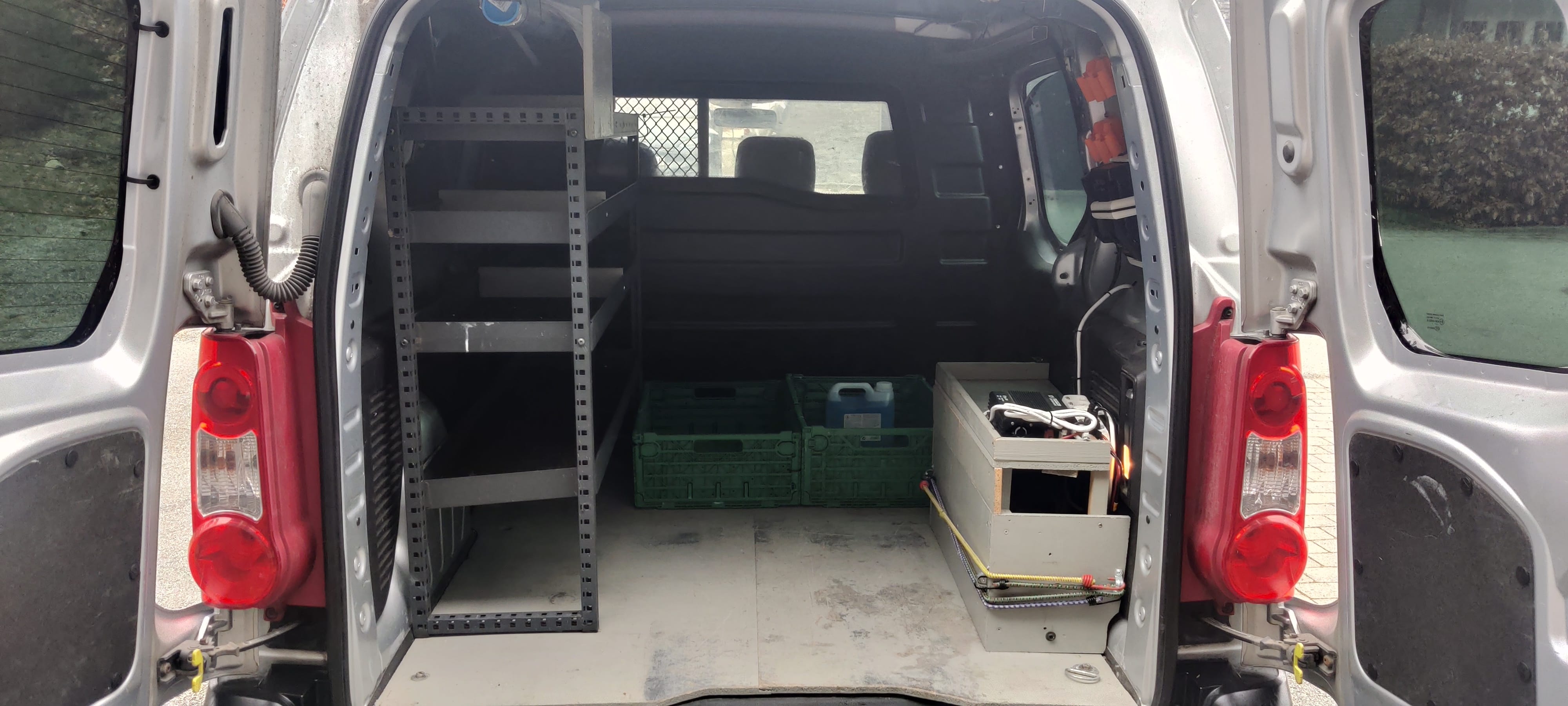 Peugeot Partner Varebil 1.6 Diesel (90hk) med Tilhengerfeste