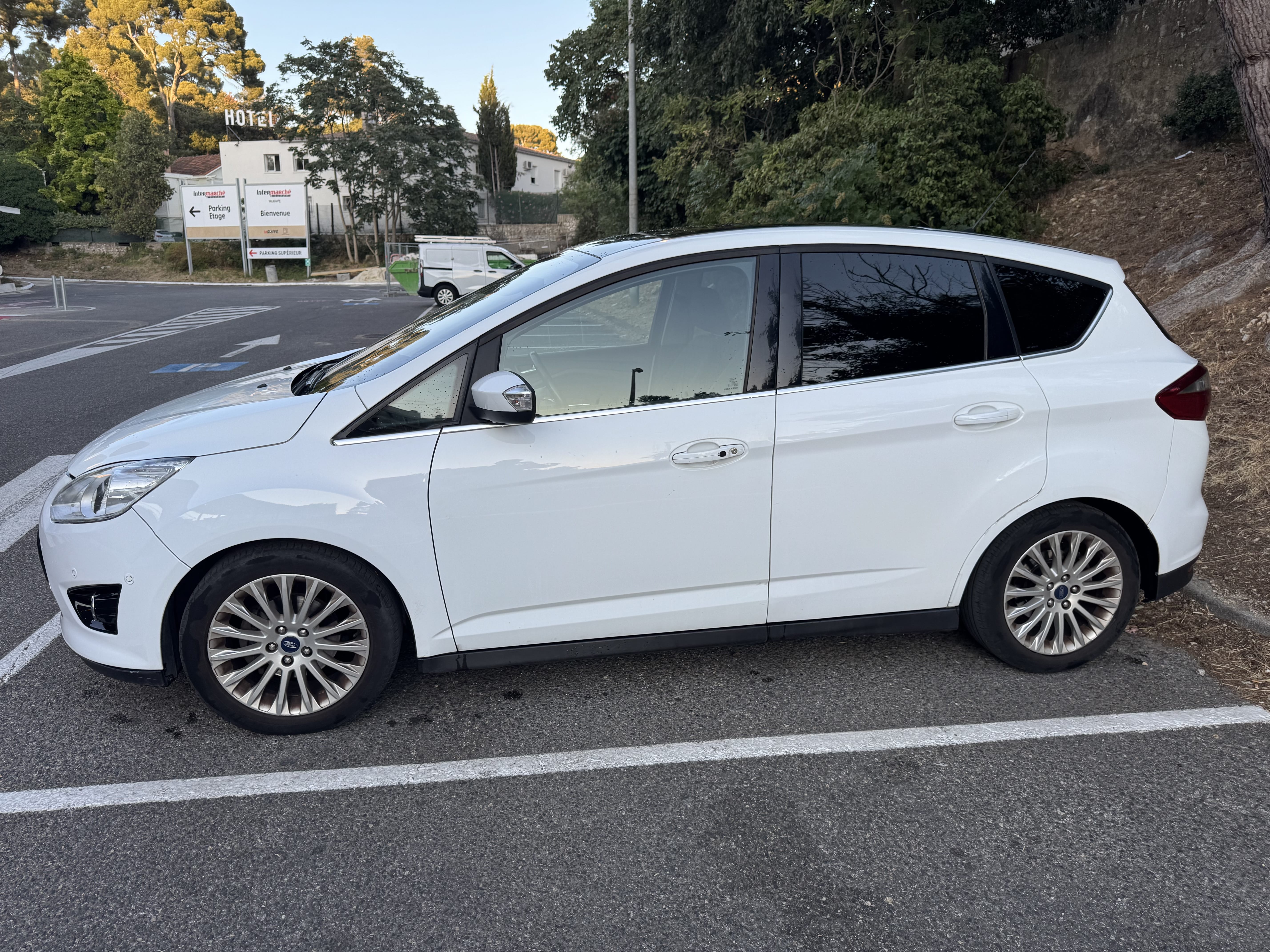 Ford C-Max mit Klimaanlage