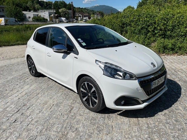 Peugeot 208, 2019, Essence 98