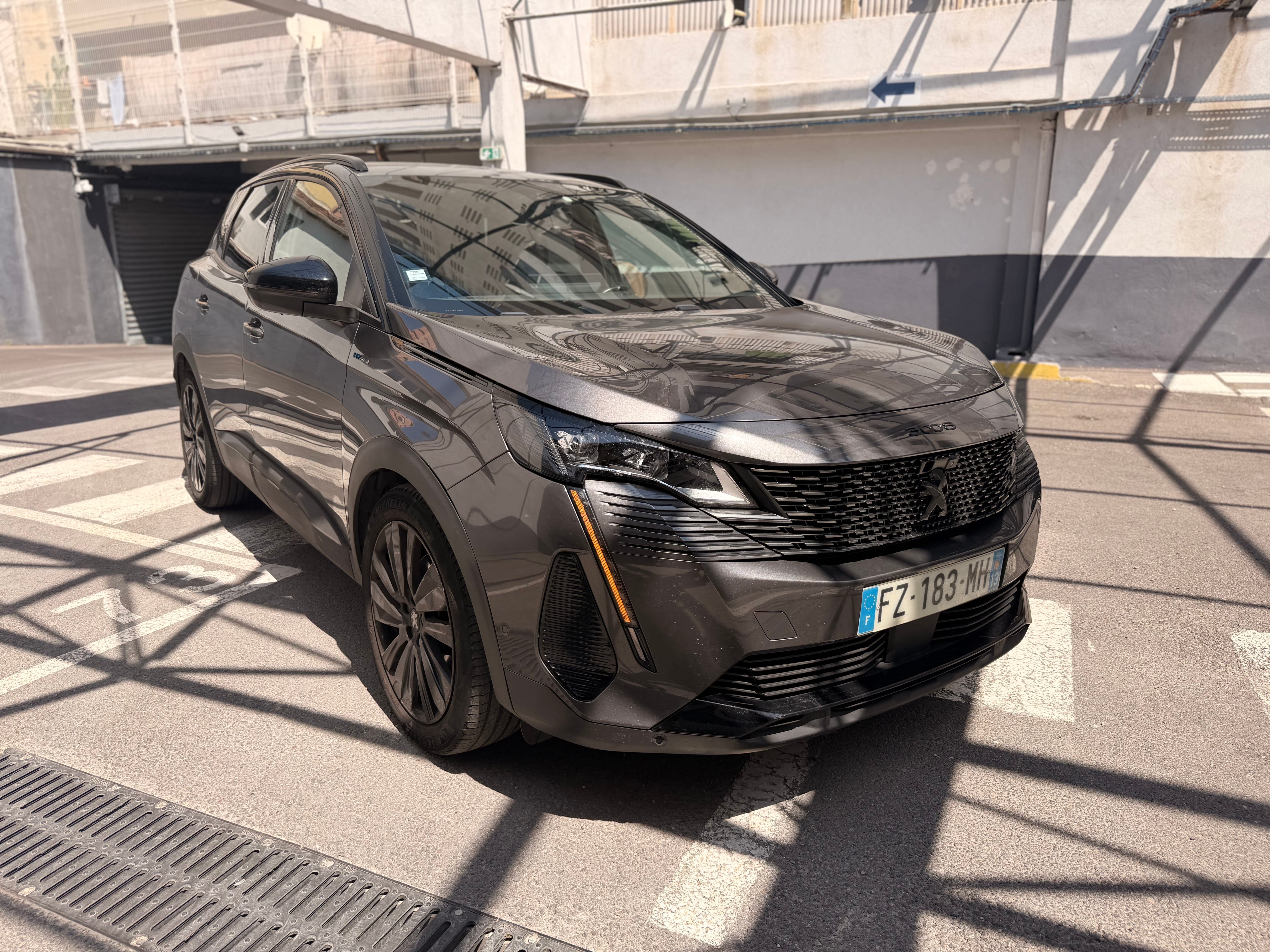 Peugeot 3008, 2021, Essence 95 / Electric (hybrid), automatic