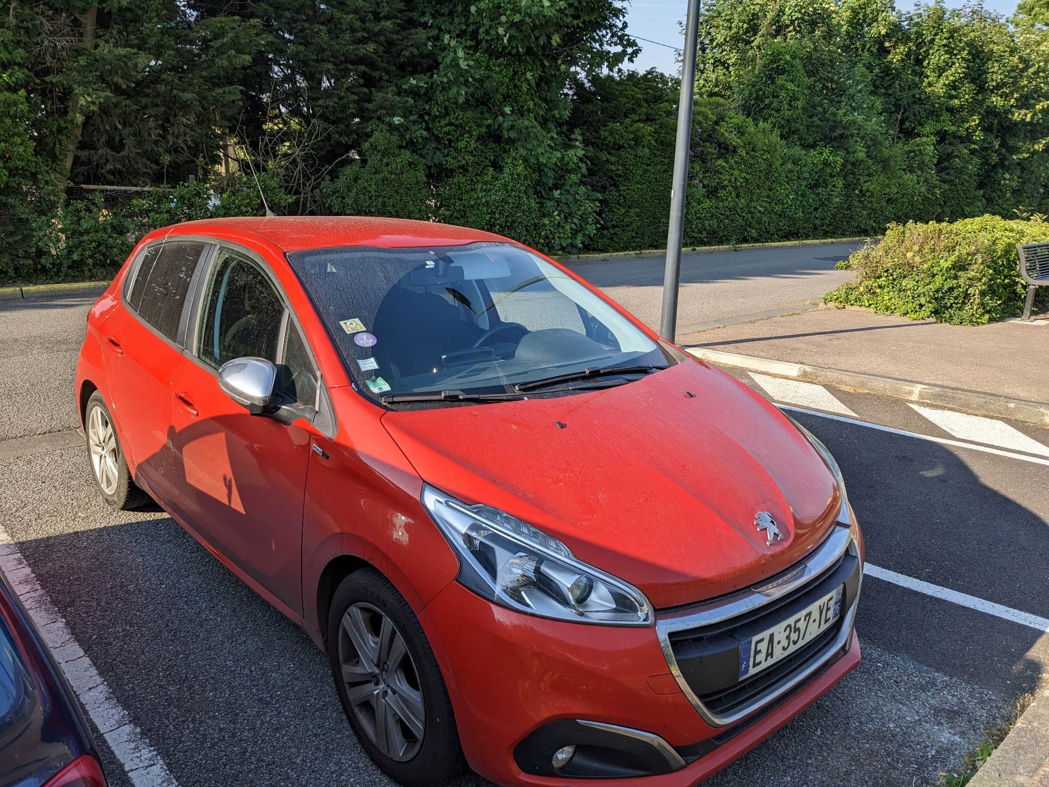 Peugeot 208, 2016, Essence 95
