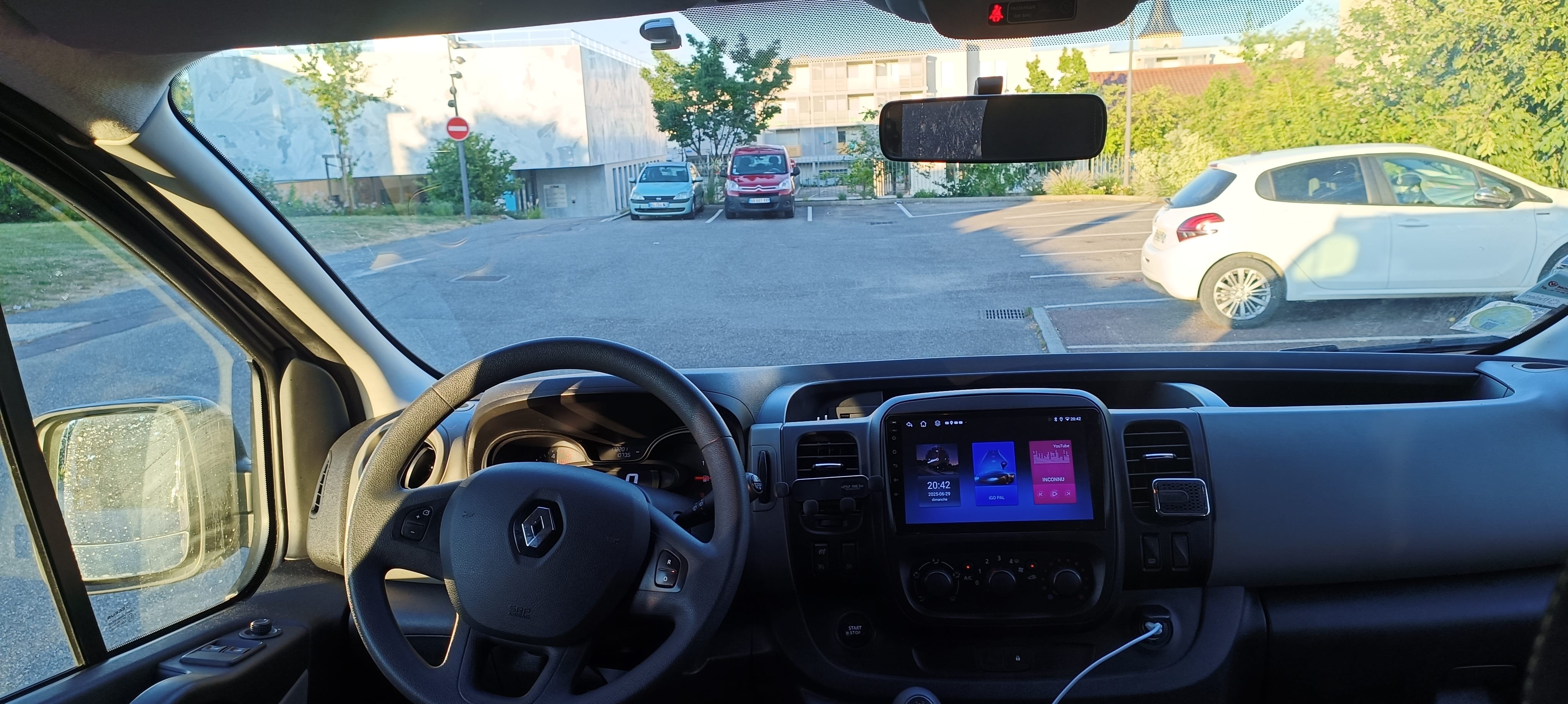 Renault Trafic Passenger avec GPS