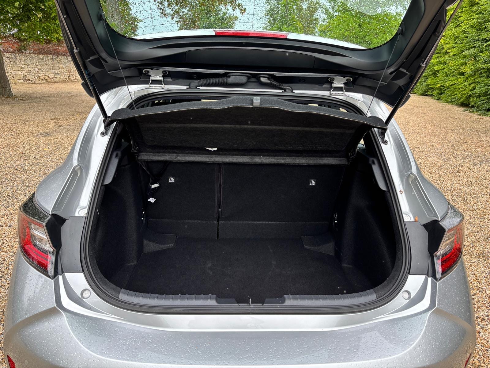 Toyota Corolla avec Siège bébé