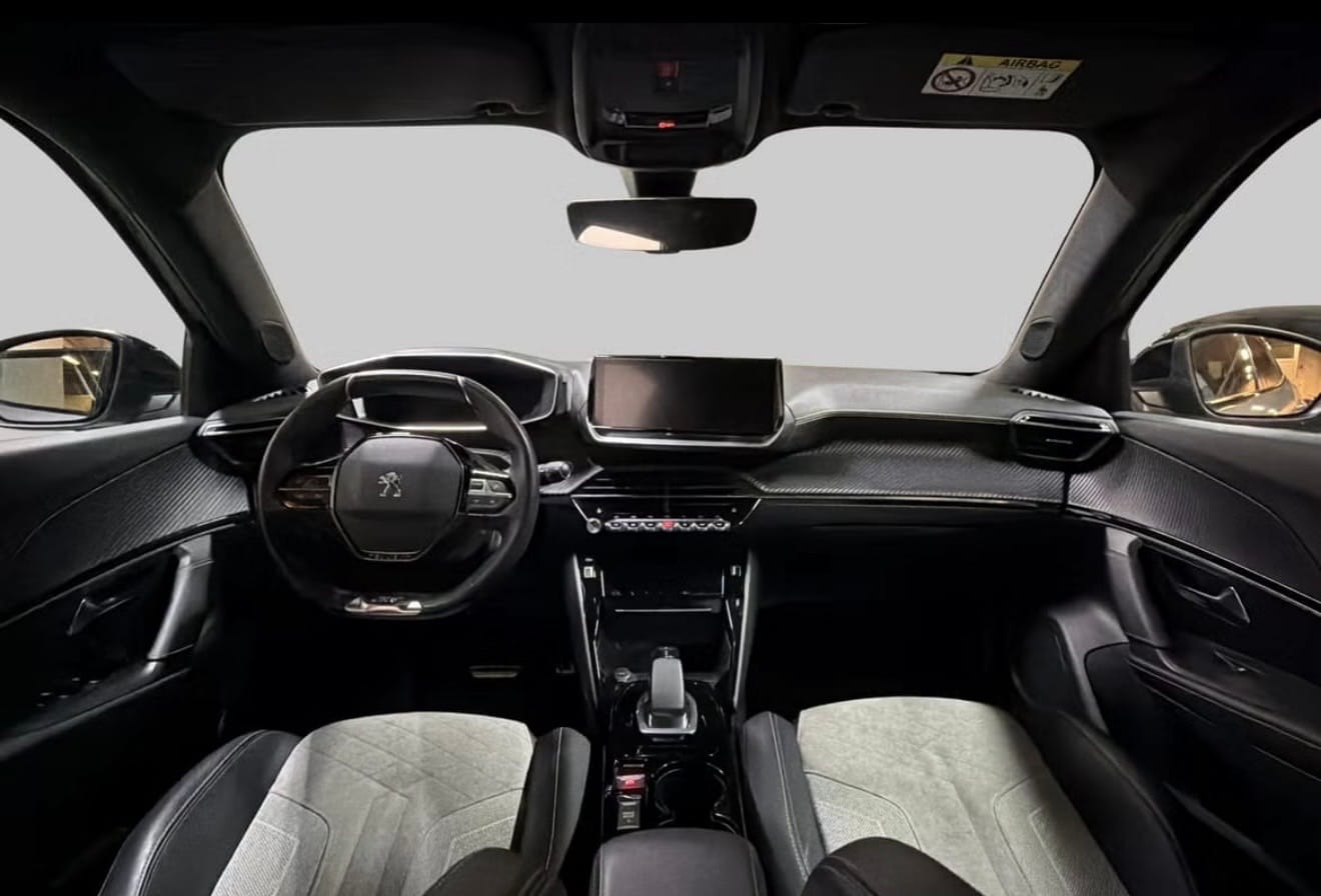 Peugeot 2008, 2022, Electric, automatic