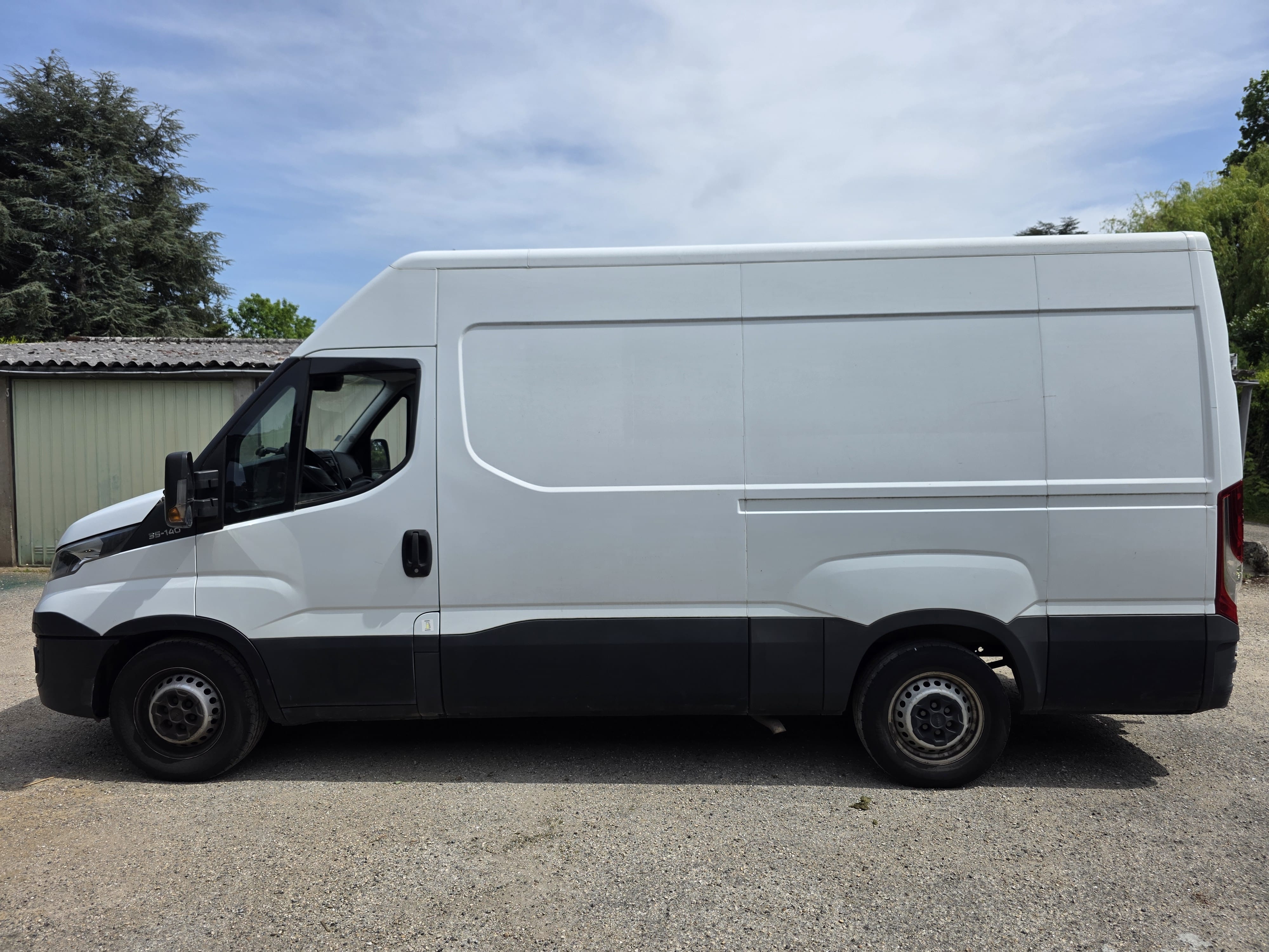 Iveco Daily avec Climatisation