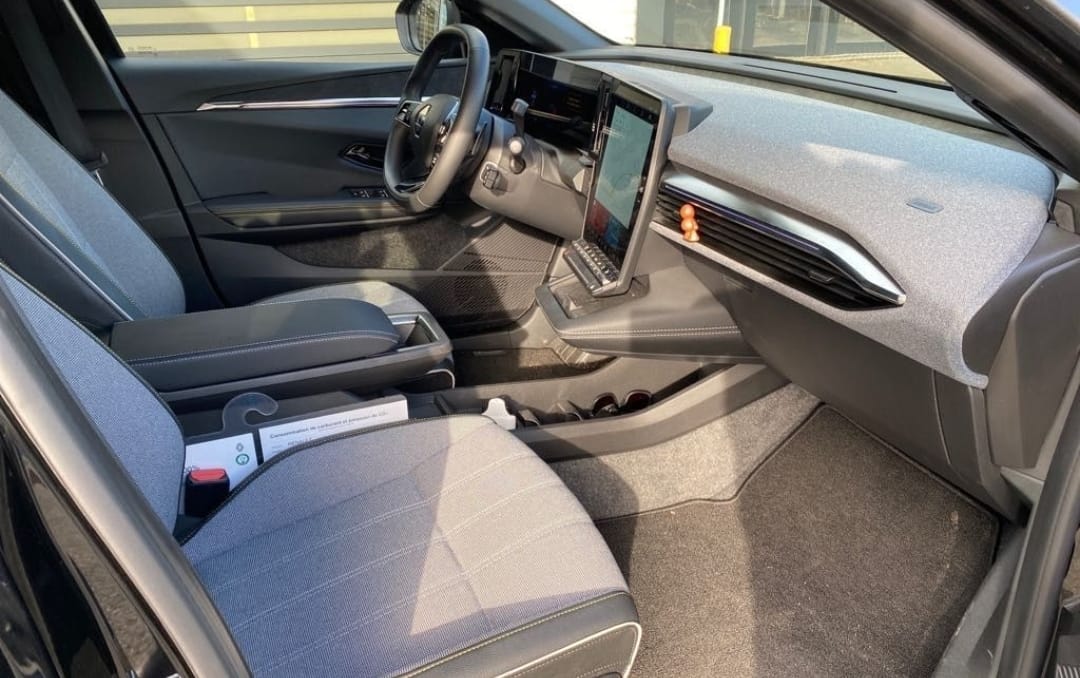 Renault Mégane E-tech Électrique avec GPS