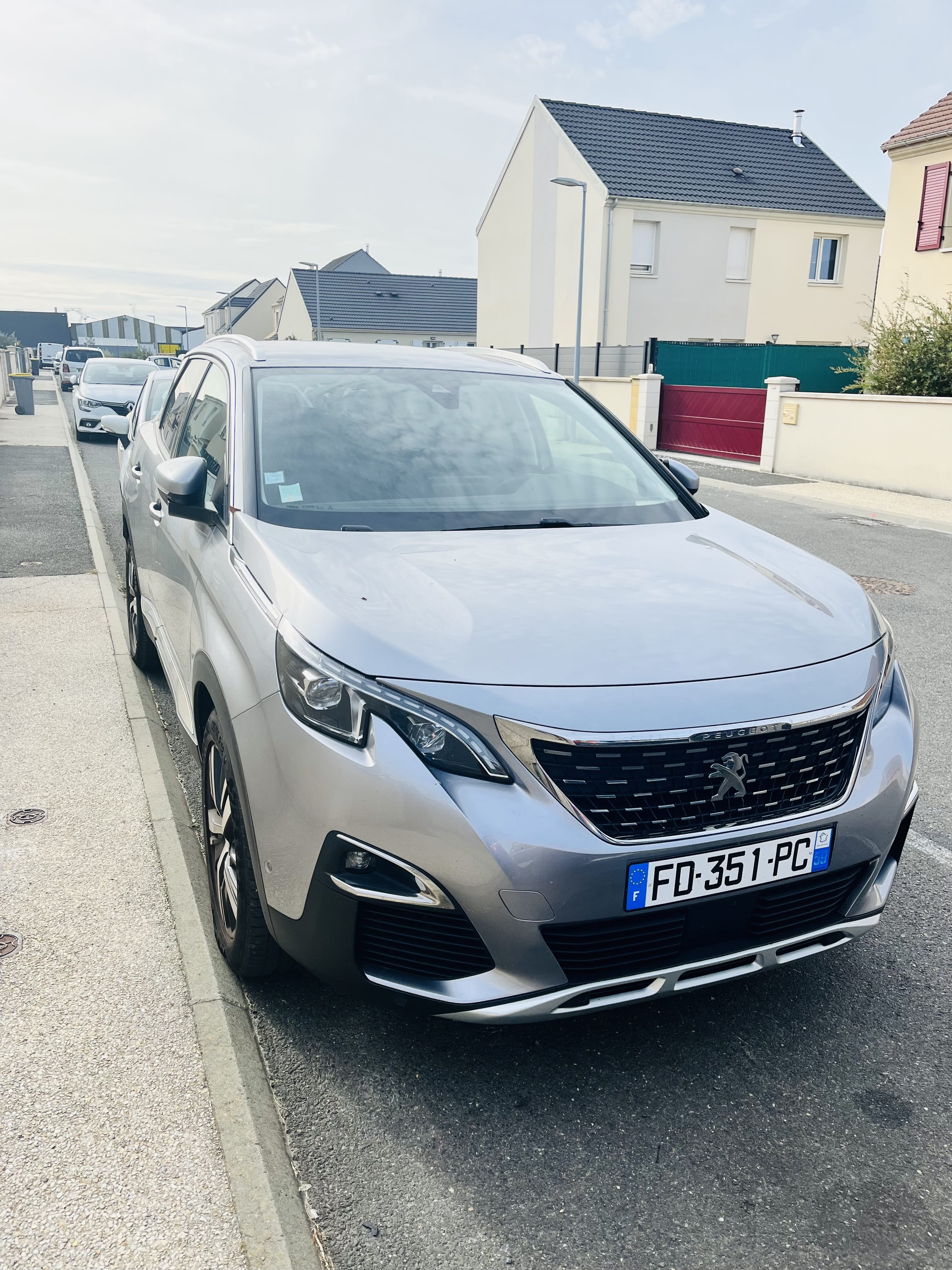 Peugeot 3008, 2019, Essence 95, automatique
