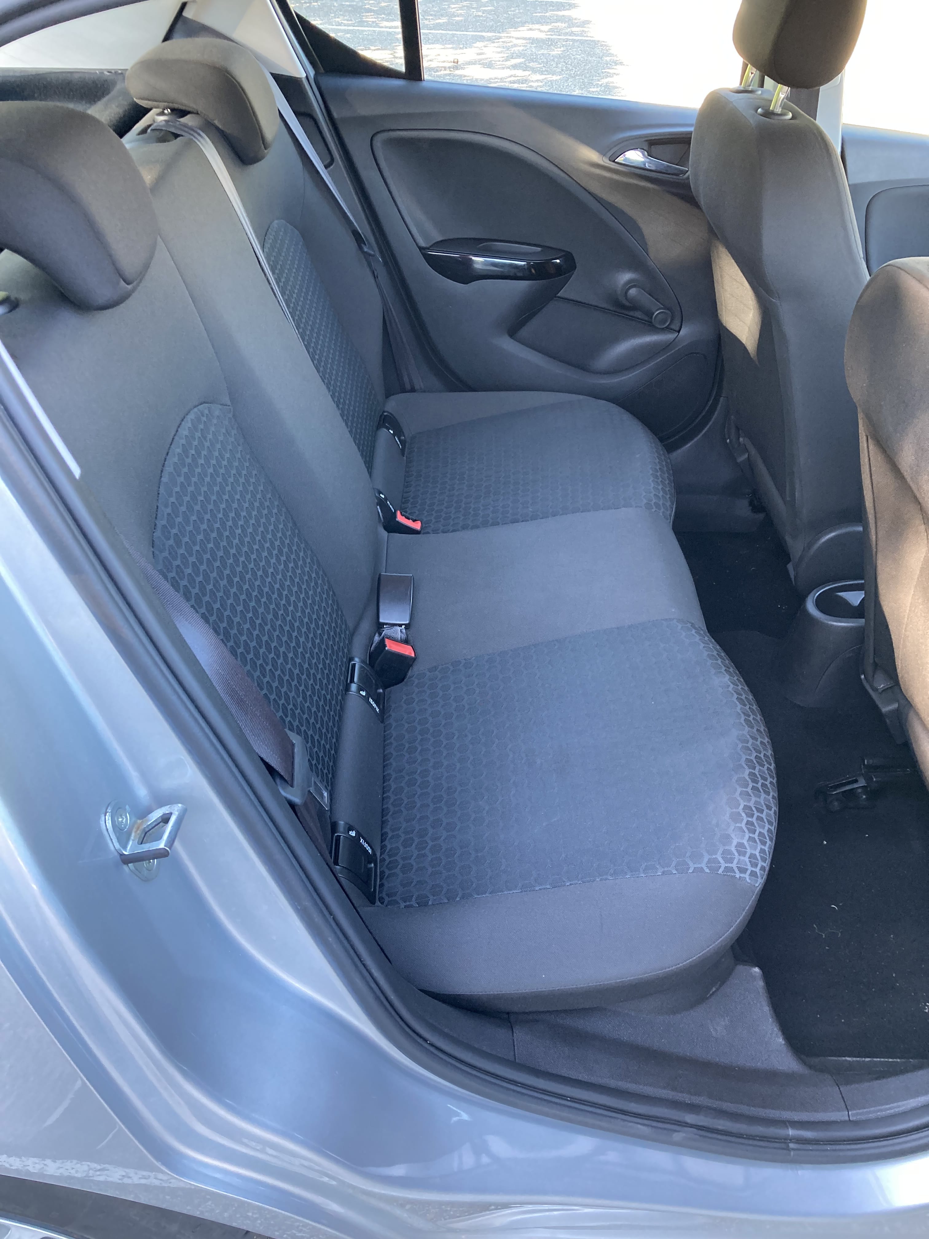 Opel Corsa 1.4 pack édition*Apple car play*parking privé avec Apple CarPlay