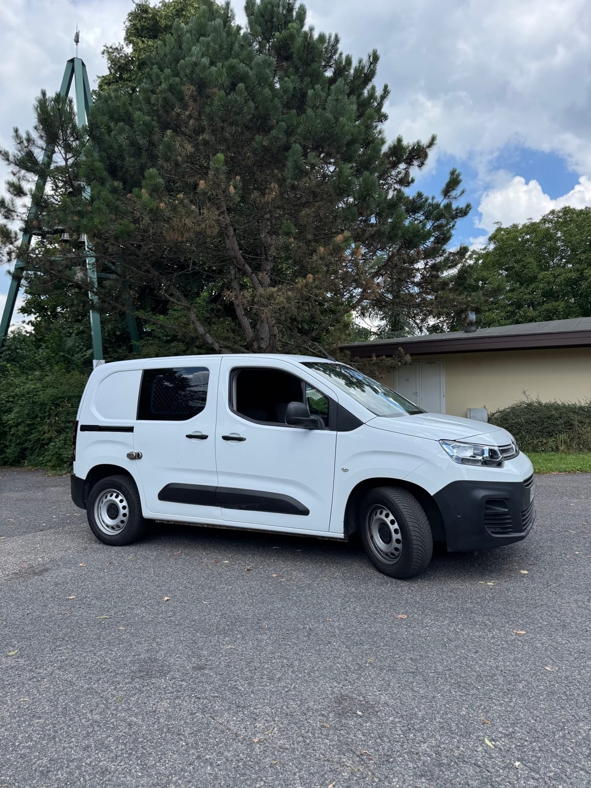 Citroen Berlingo Plancher Cabine Boite Auto - 130cv avec Climatisation