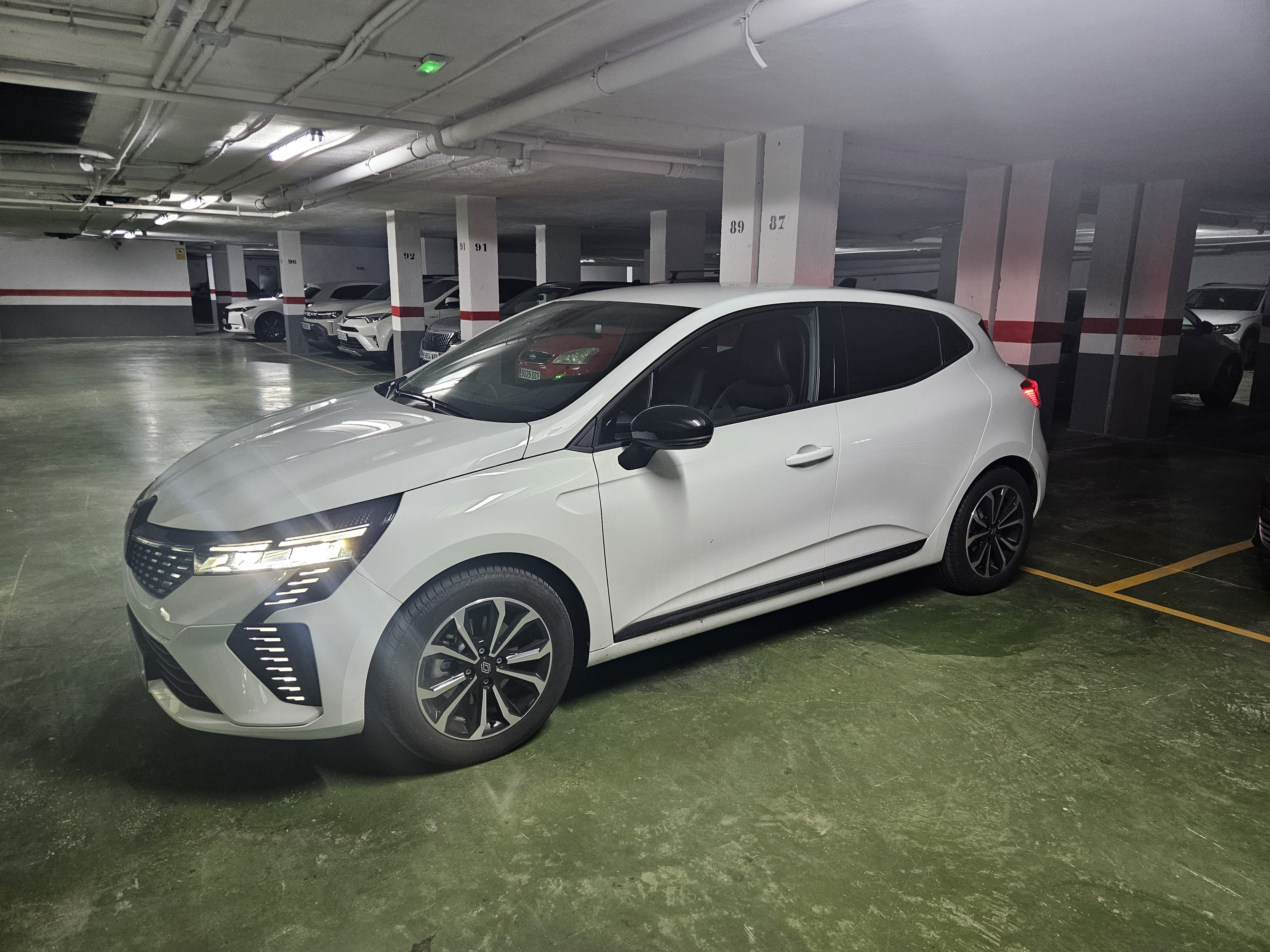 Renault Clio E-tech con Aire acondicionado