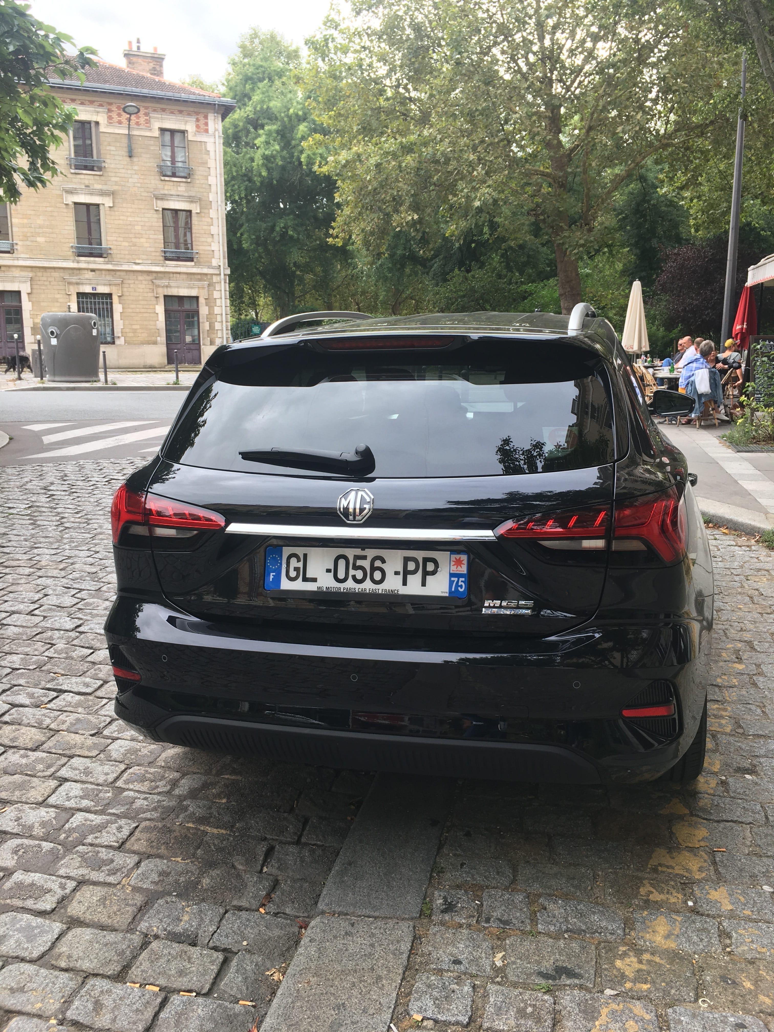 MG MG5 avec Caméra de recul