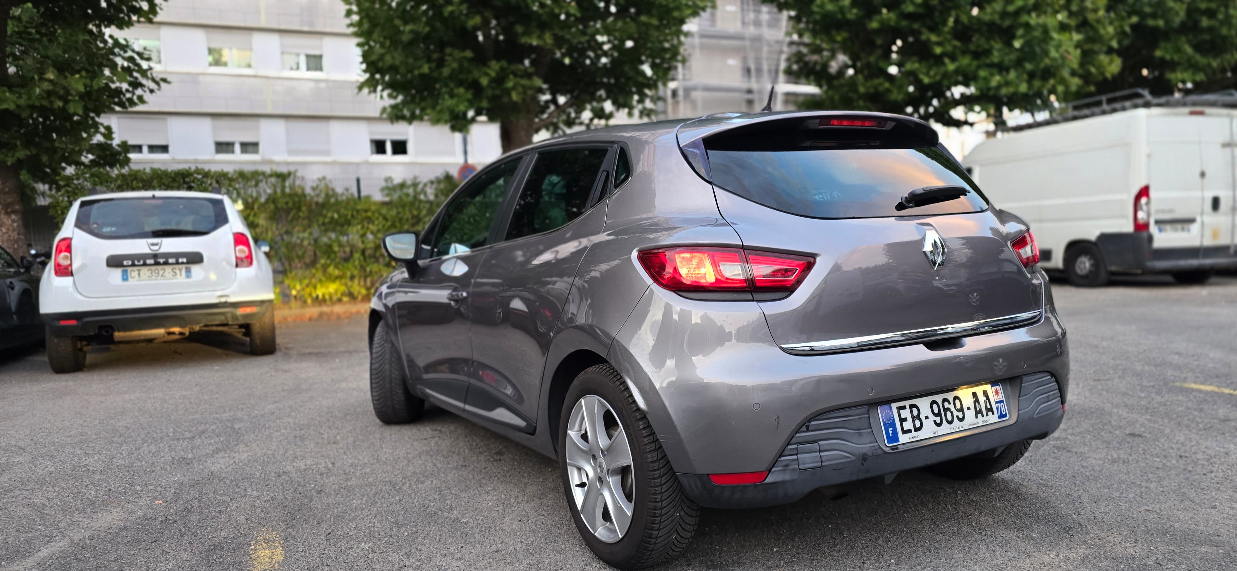 Renault Clio 0.9 TCE 90ch avec GPS