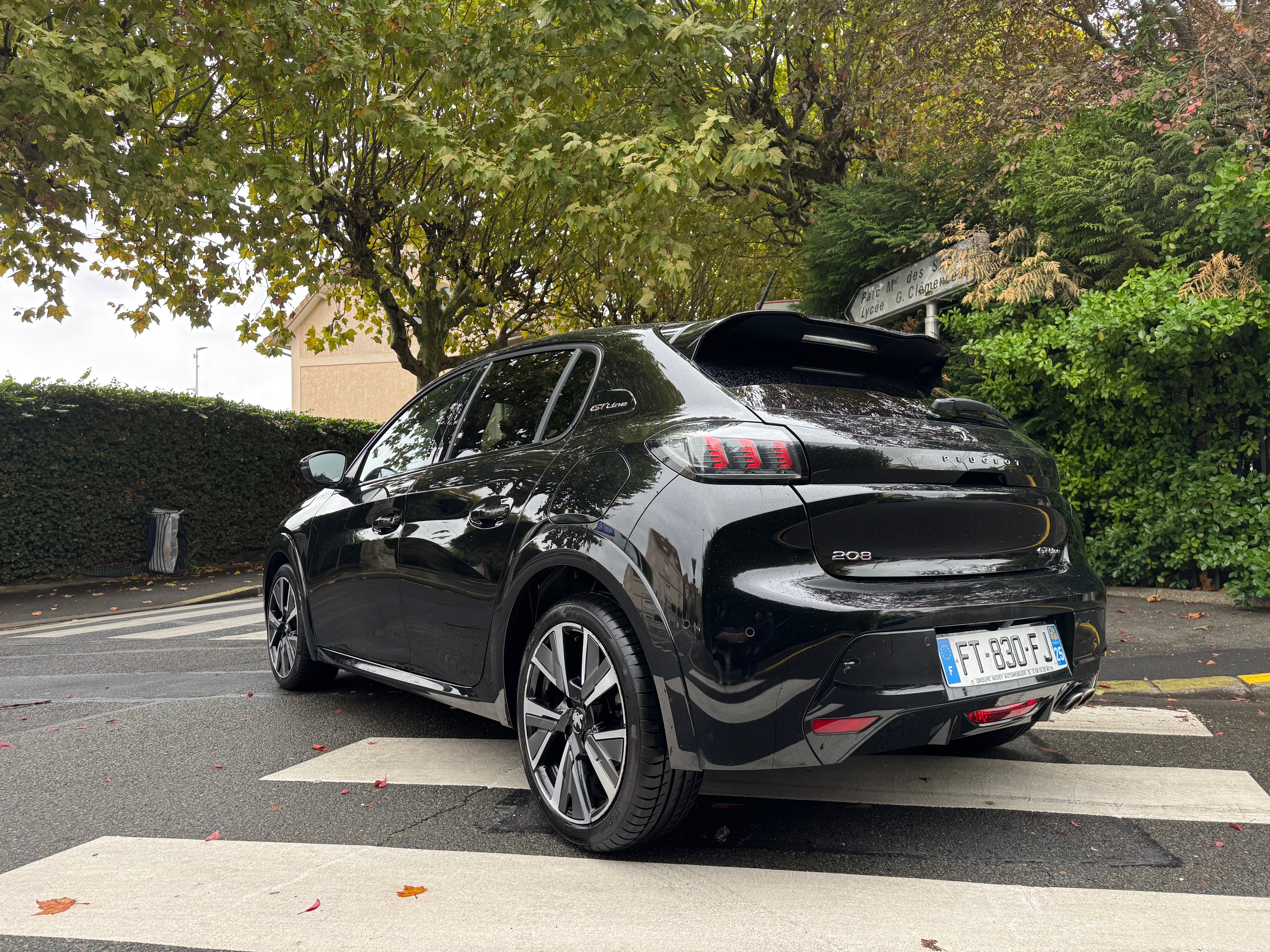 Peugeot 208 GT Line avec Caméra de recul