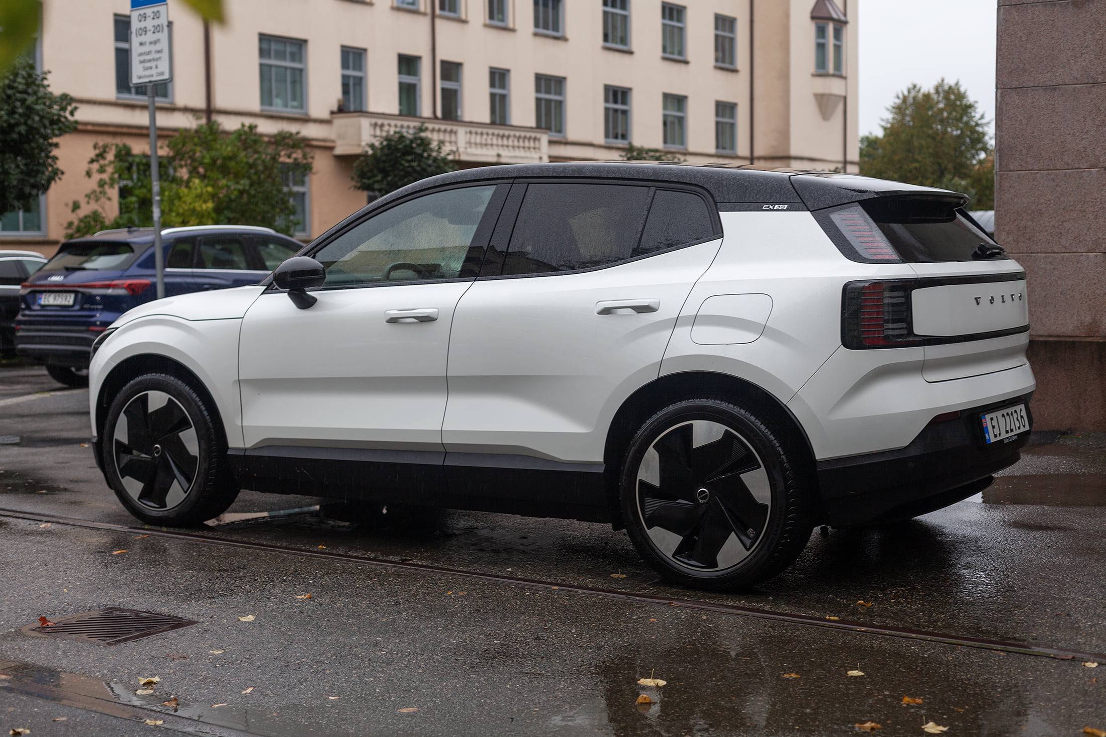 Volvo EX30 Twin Performance with Backup camera