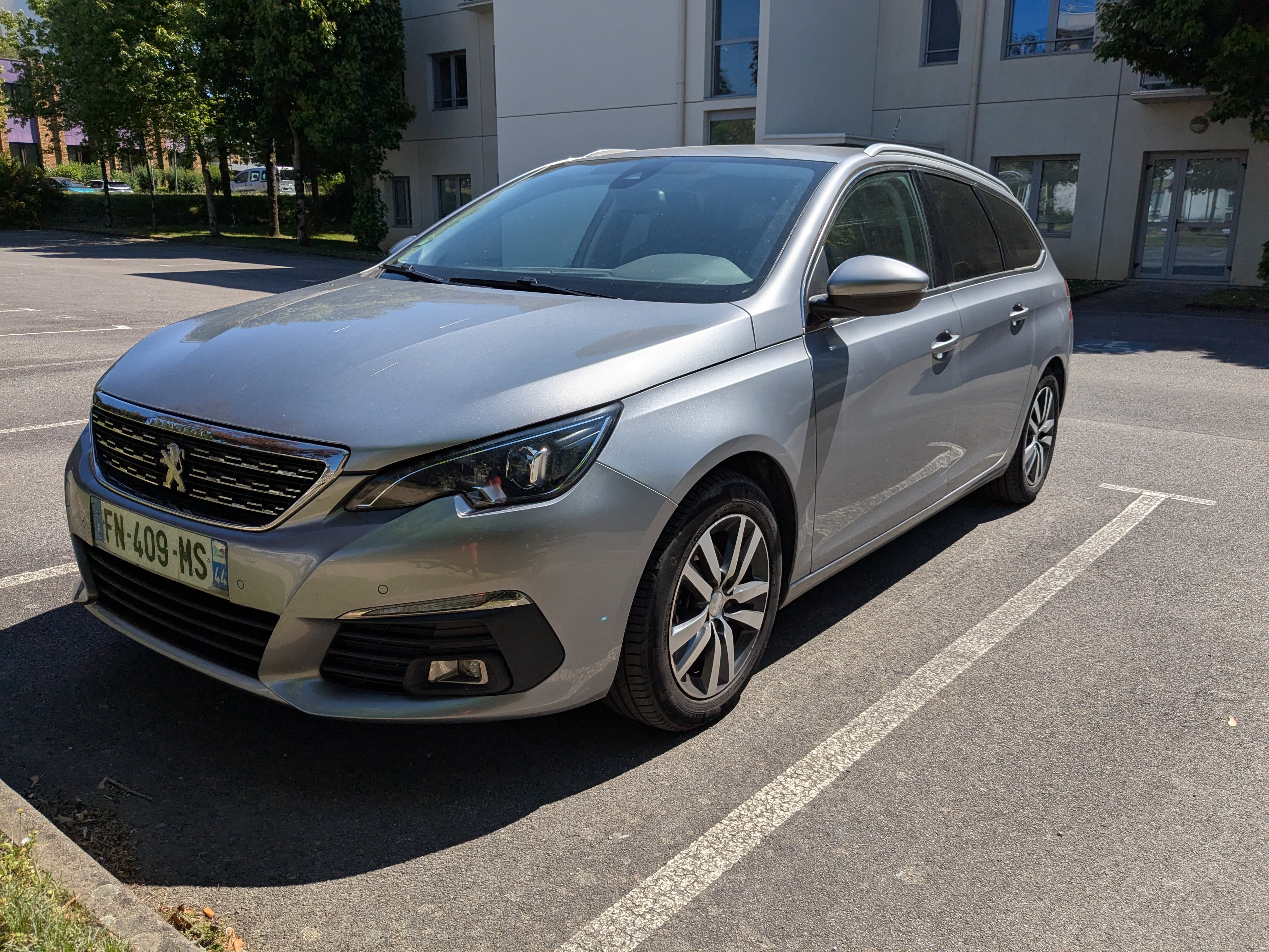 Peugeot 308 SW, 2020, Essence 95, automatique