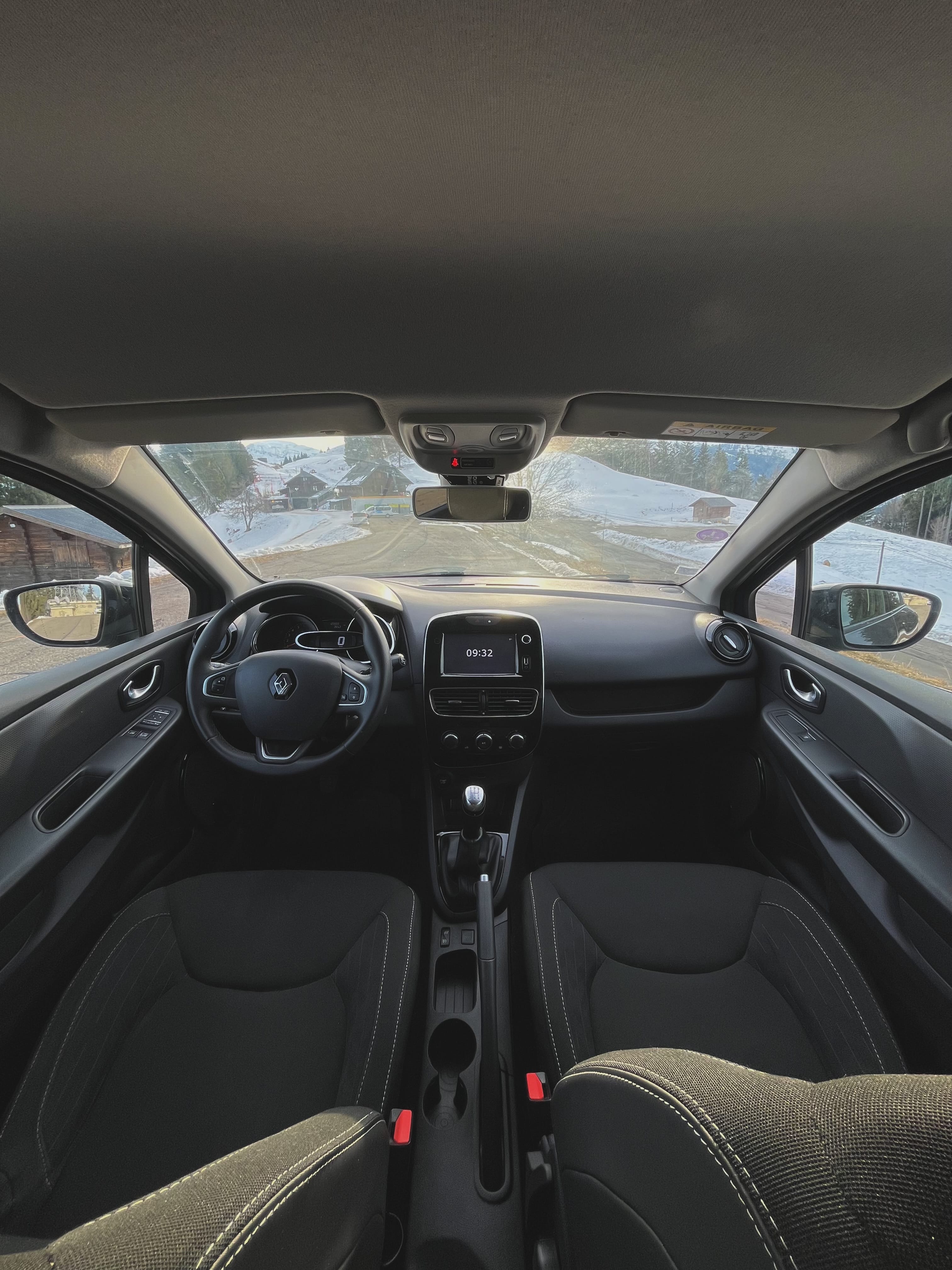 Renault Clio Estate avec GPS