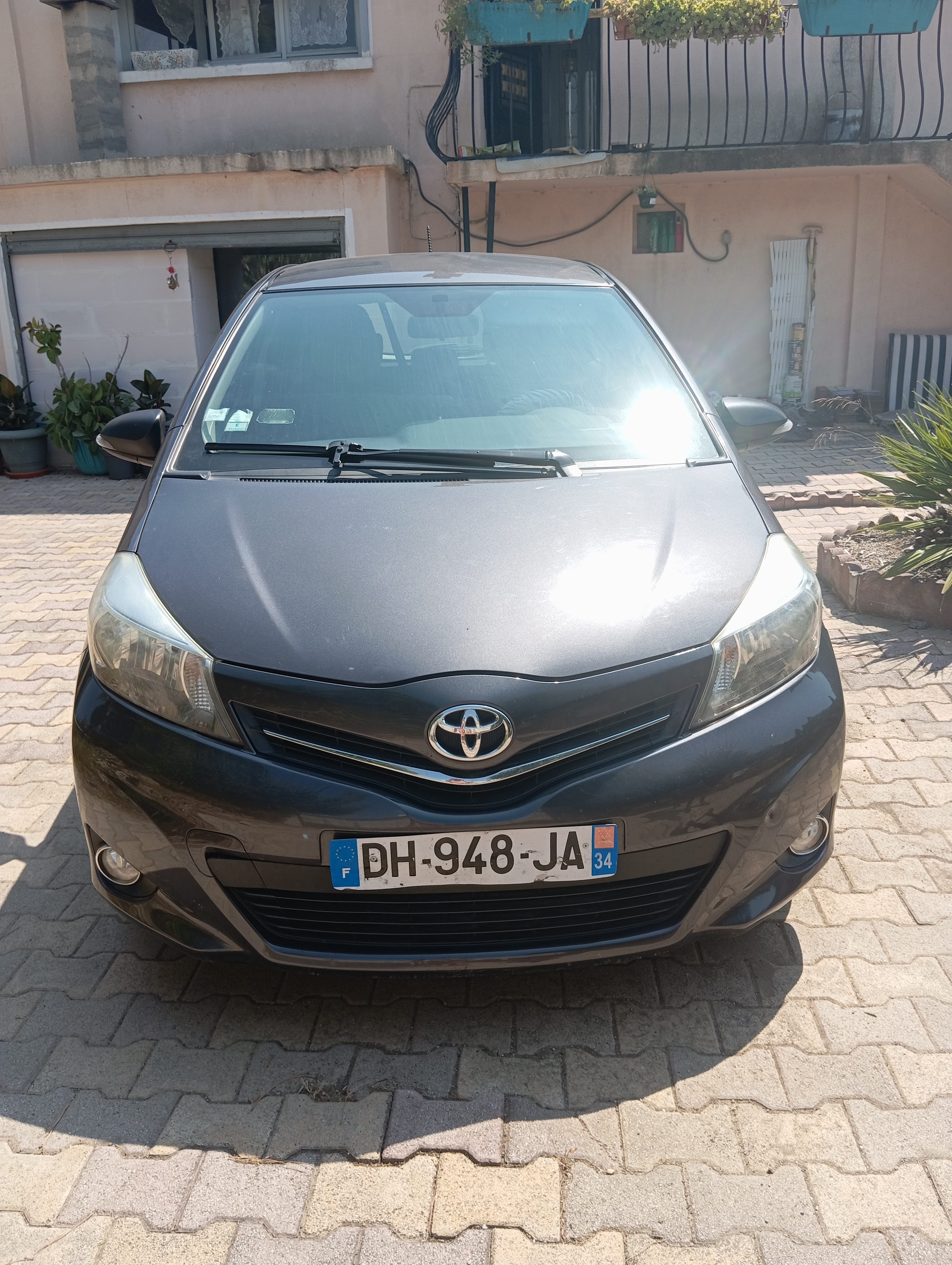 Toyota Yaris, 2014, Essence 95