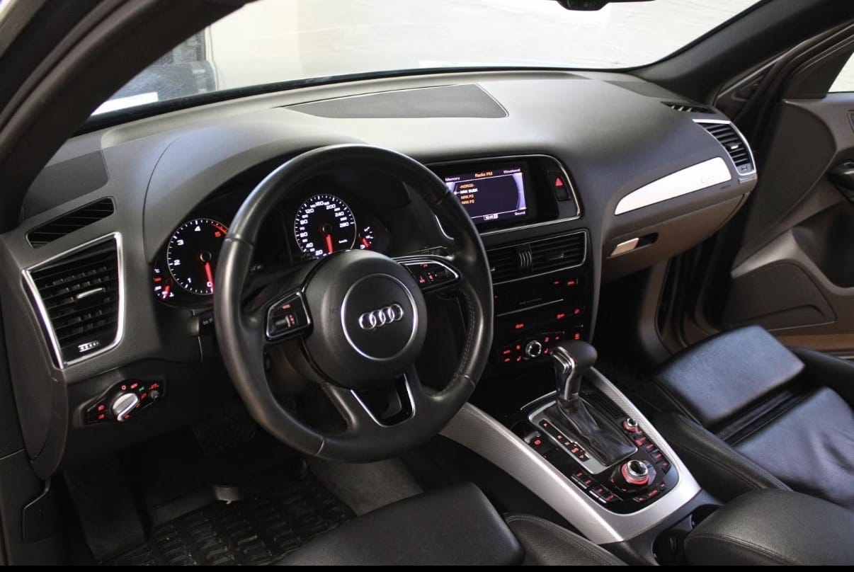 Audi Q5 2.0 TDI Quattro med Firehjulstrekk
