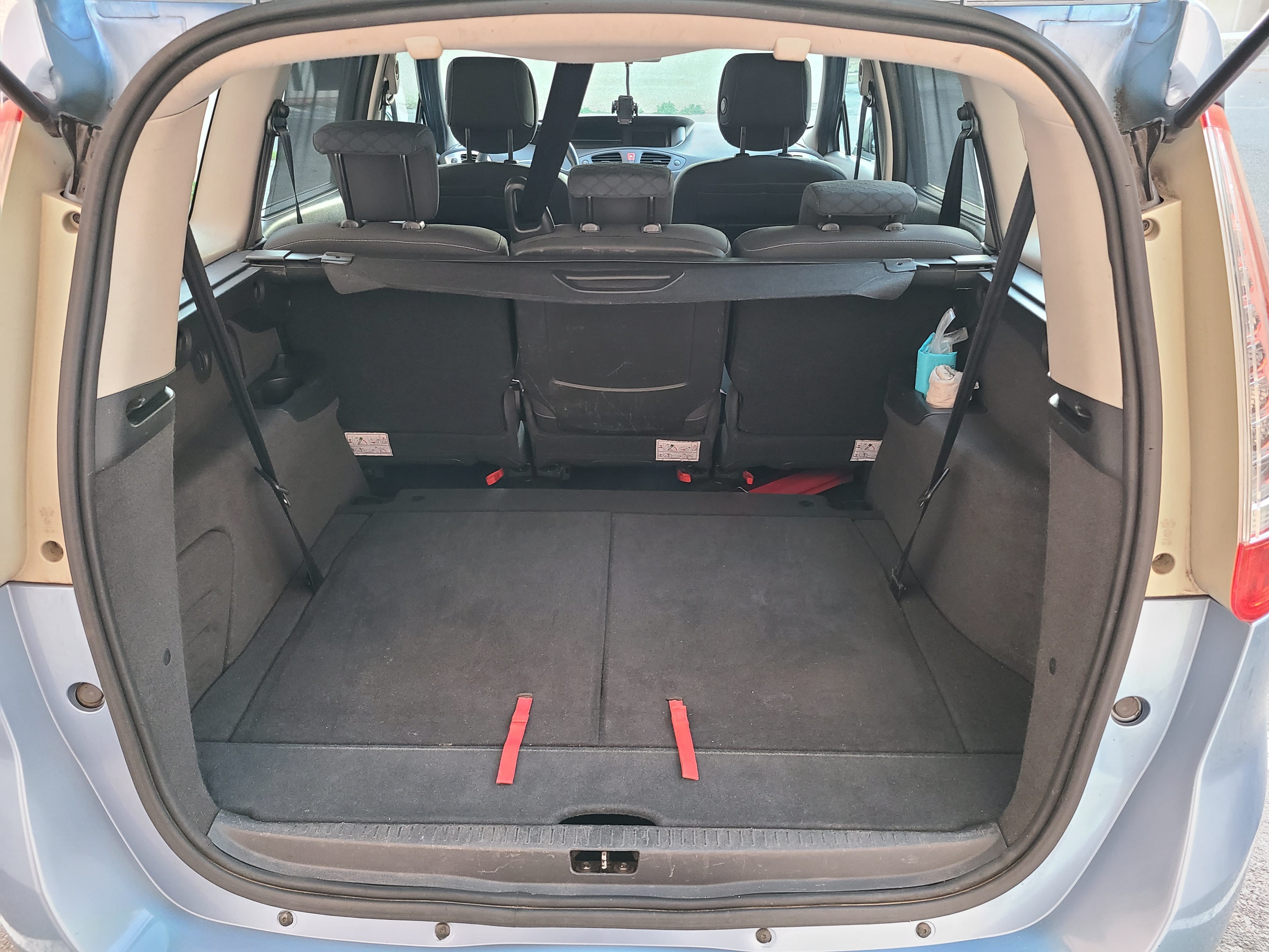 Renault Grand Scenic 1.4 TCE 130ch. 7 places avec Pneus neige