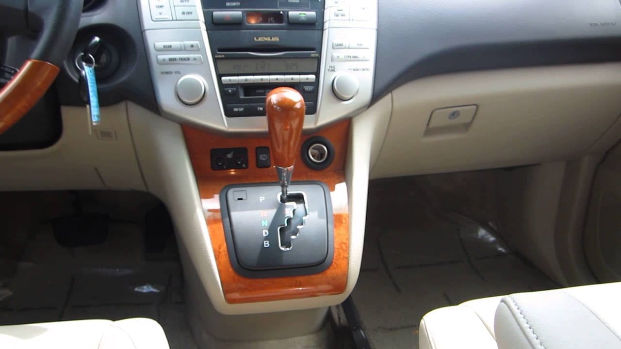 Lexus RX Hybride Essence with Bluetooth audio