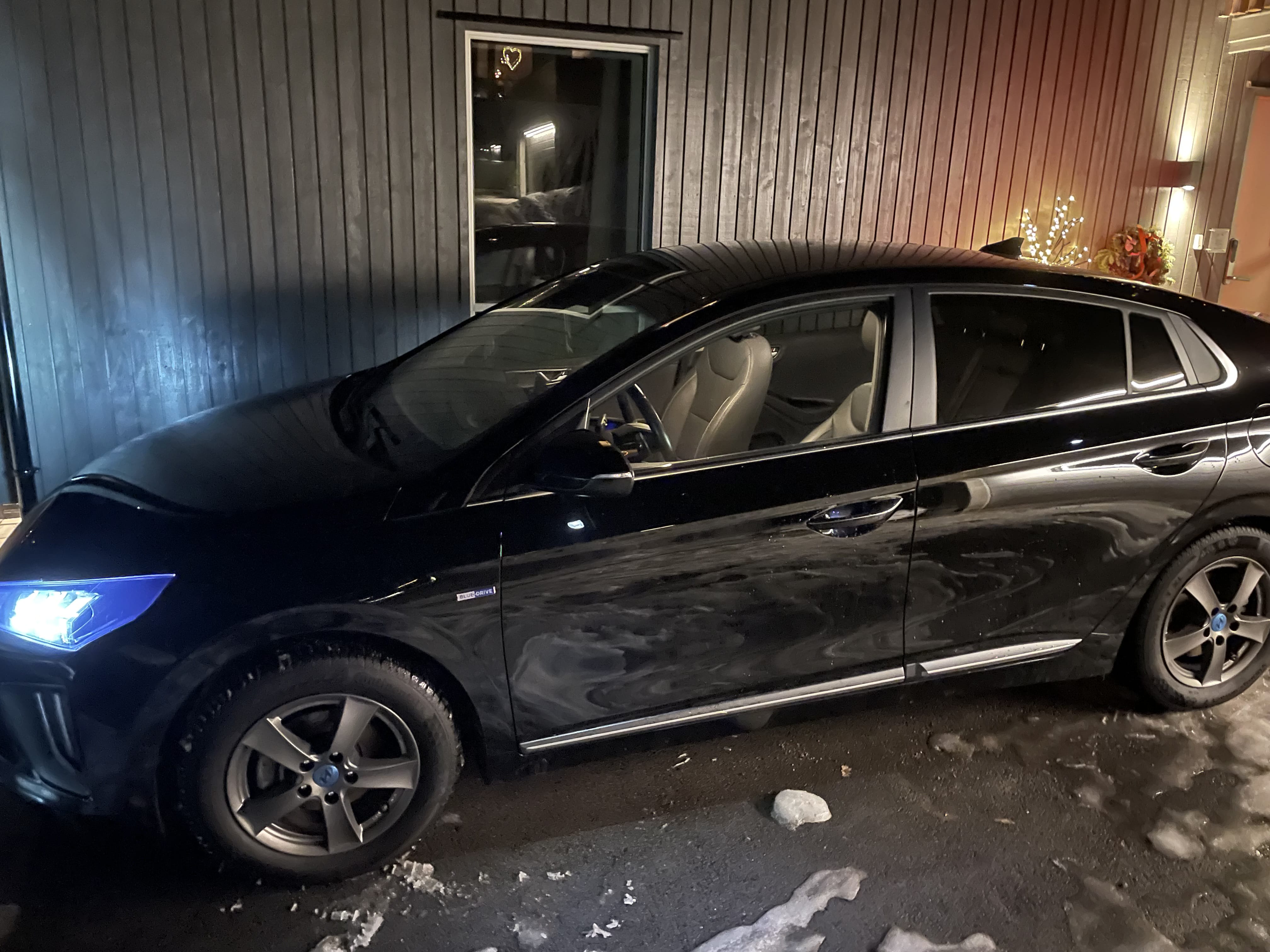 Hyundai Ioniq Electric, 2021, Elektrisk, automatisk
