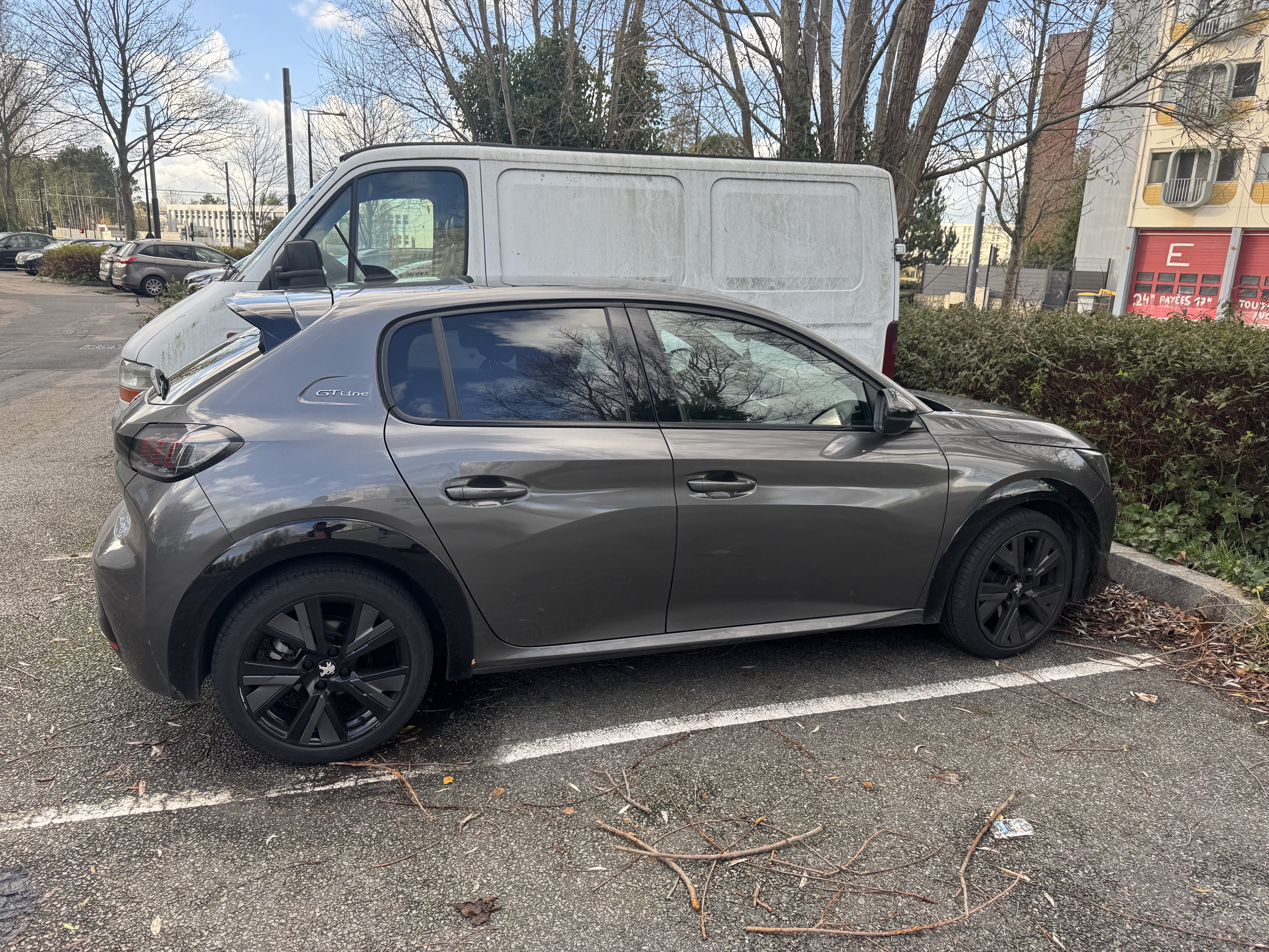 Peugeot 208 GT Line, 2020, Essence 98, Automatik