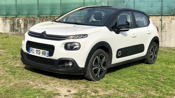 Citroen C3 pratique & confortable à 3 min de l’aéroport, place dédiée, 2019, Essence 95