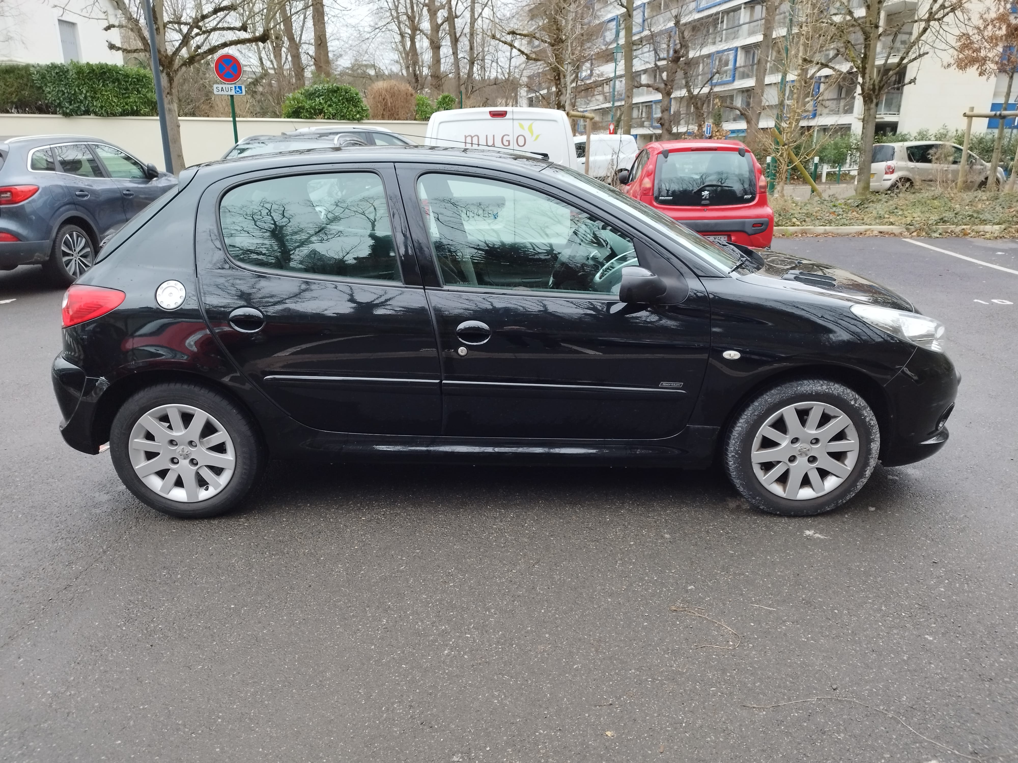 Peugeot 206+ avec Régulateur de vitesse