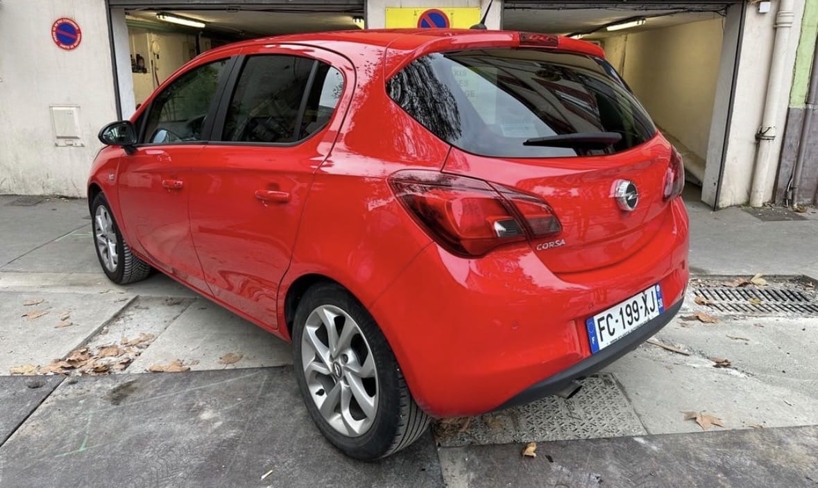 Opel Corsa avec GPS