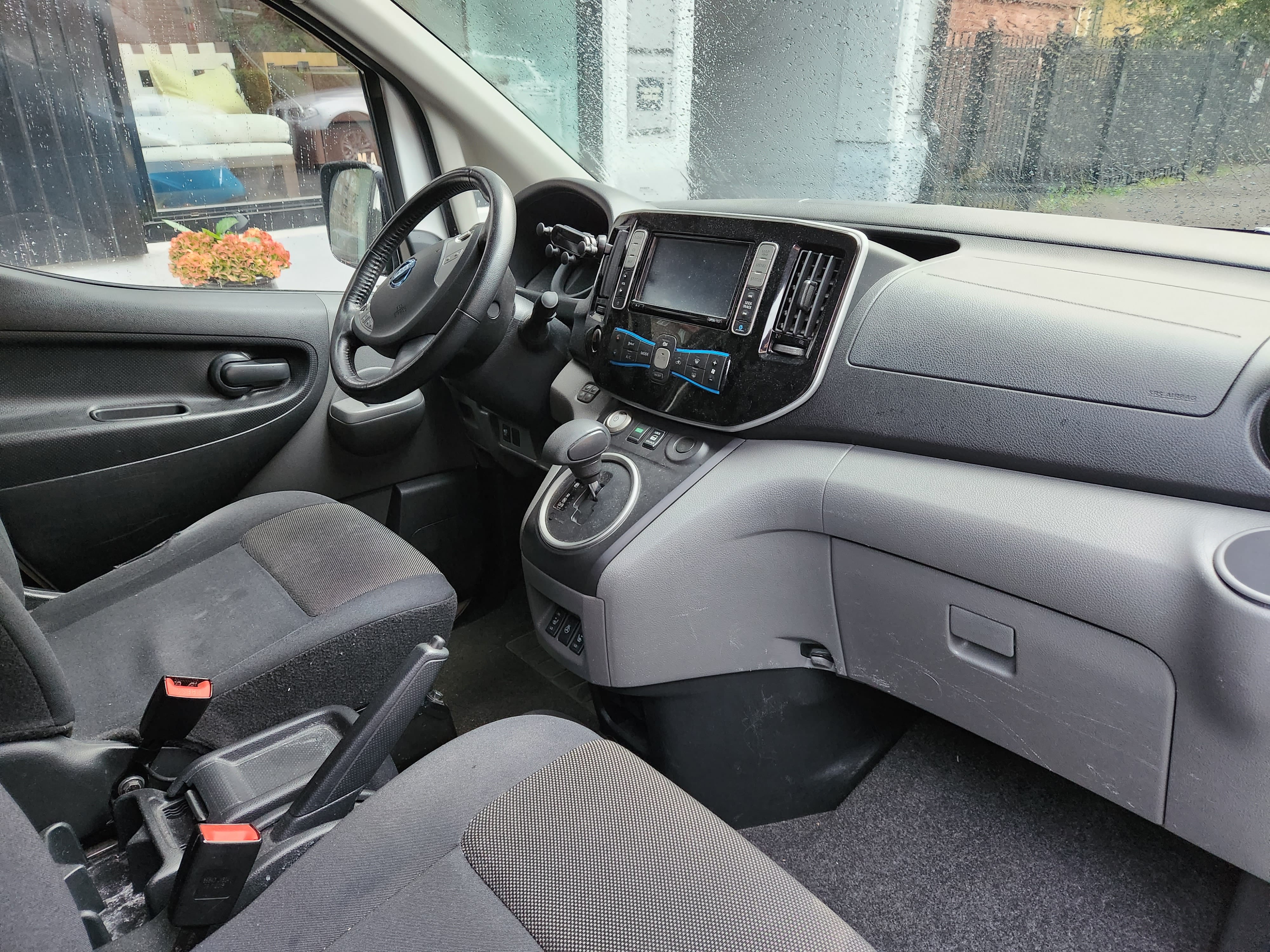 Nissan e-NV200 Varebil with Cruise control