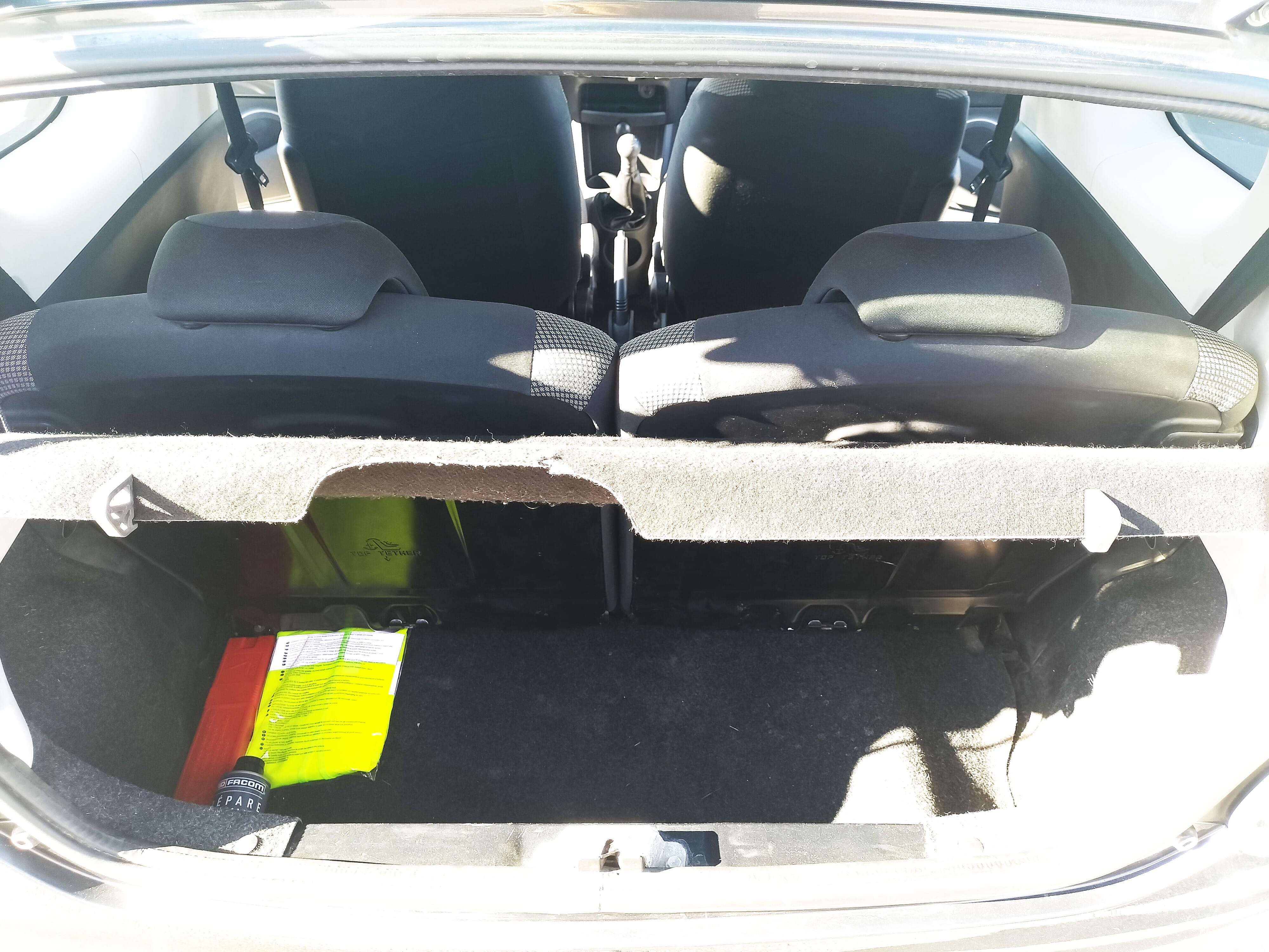 Toyota Aygo Dynamique 2013 – 1.0 VVT-i – 68 ch – Essence – Boîte manuelle - Climatisation