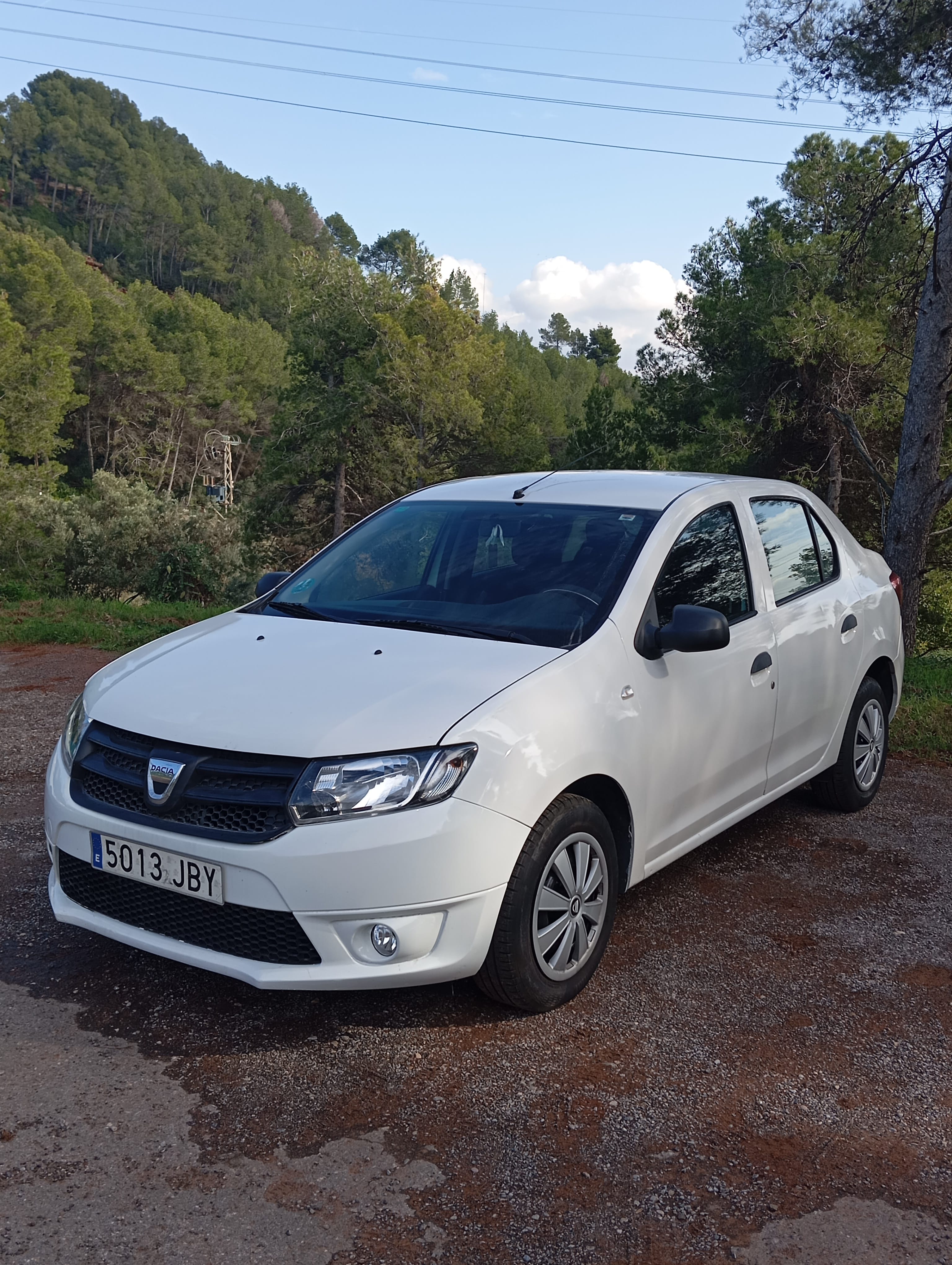 Dacia Logan, 2015, Gasolina 95