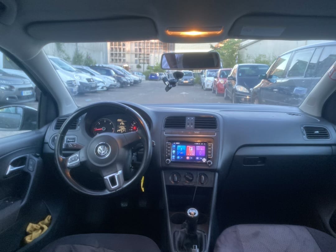 Volkswagen Polo avec GPS