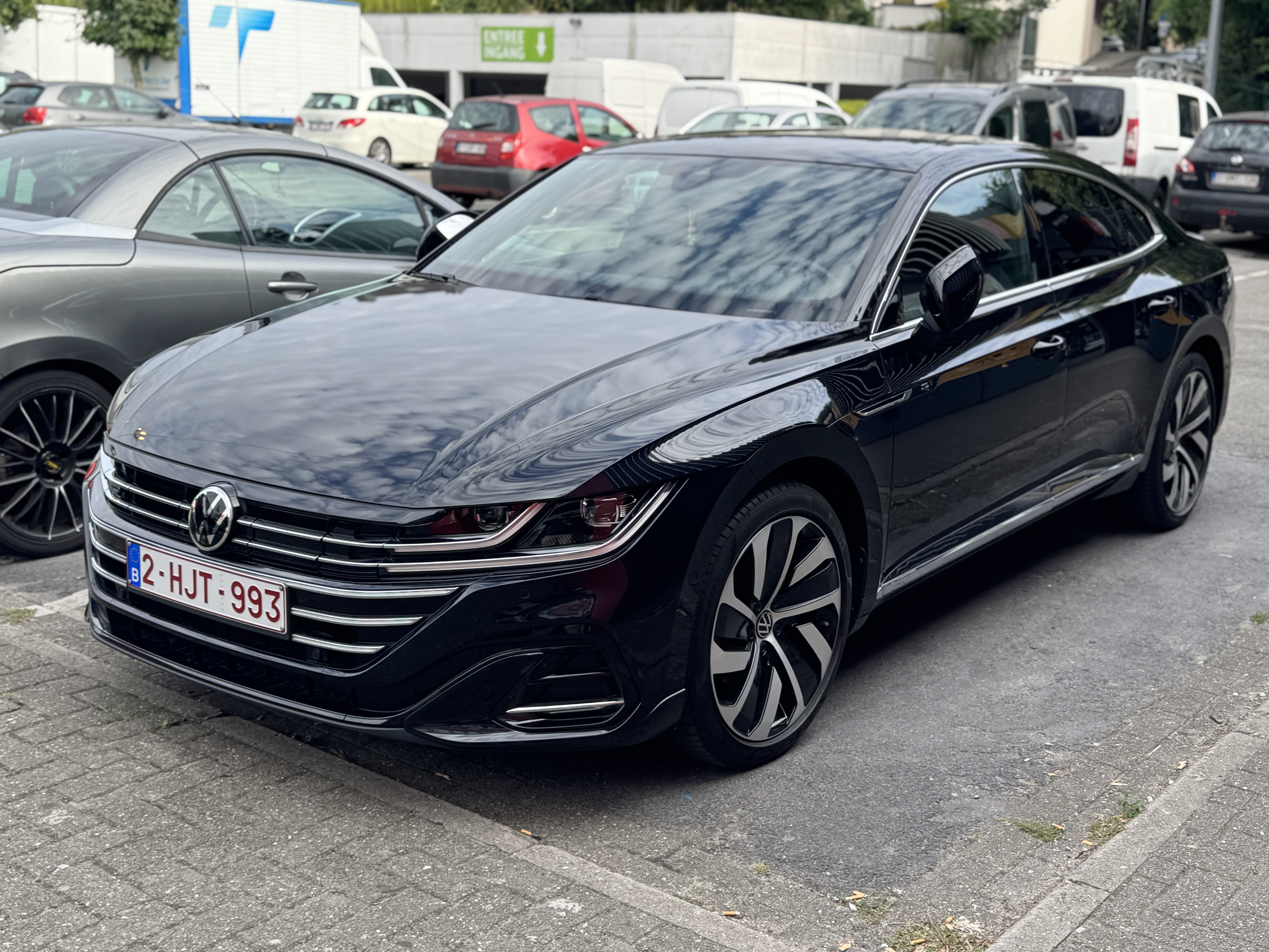 Volkswagen Arteon, 2023, Euro 95 (E10) / Électrique (hybride), automatique
