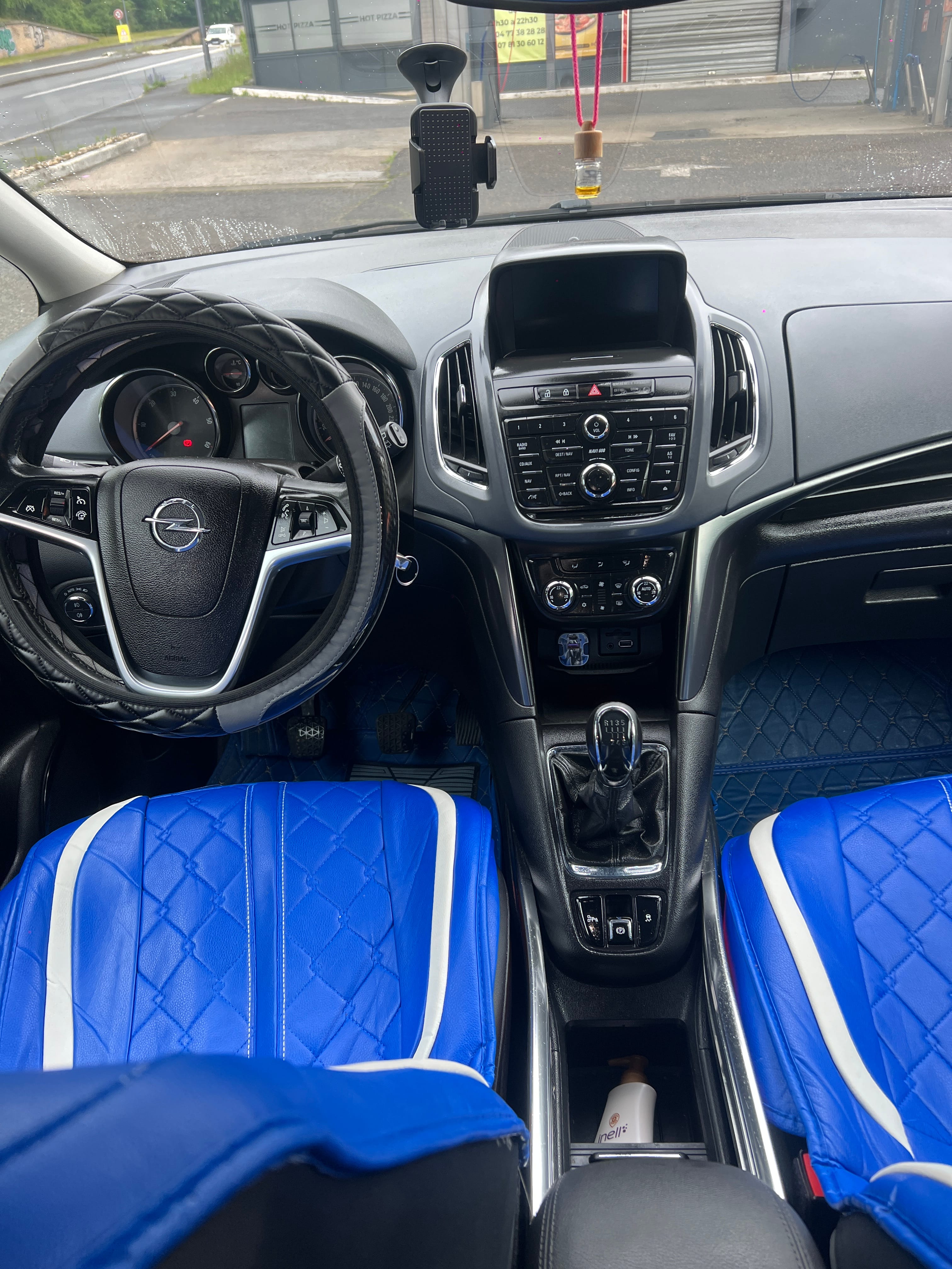 Opel Zafira avec Climatisation